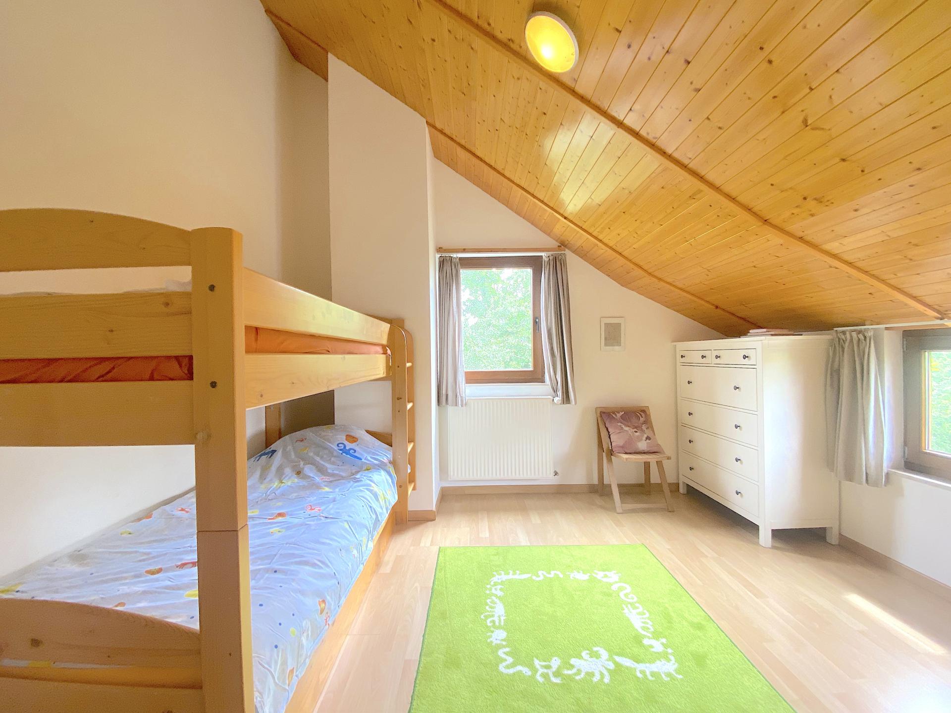 Vrijstaand 8-persoons vakantiehuis met tuin in Houffalize - foto 33