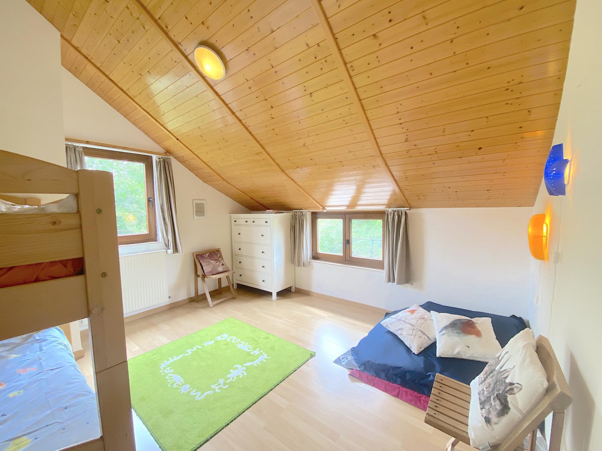Vrijstaand 8-persoons vakantiehuis met tuin in Houffalize - foto 36
