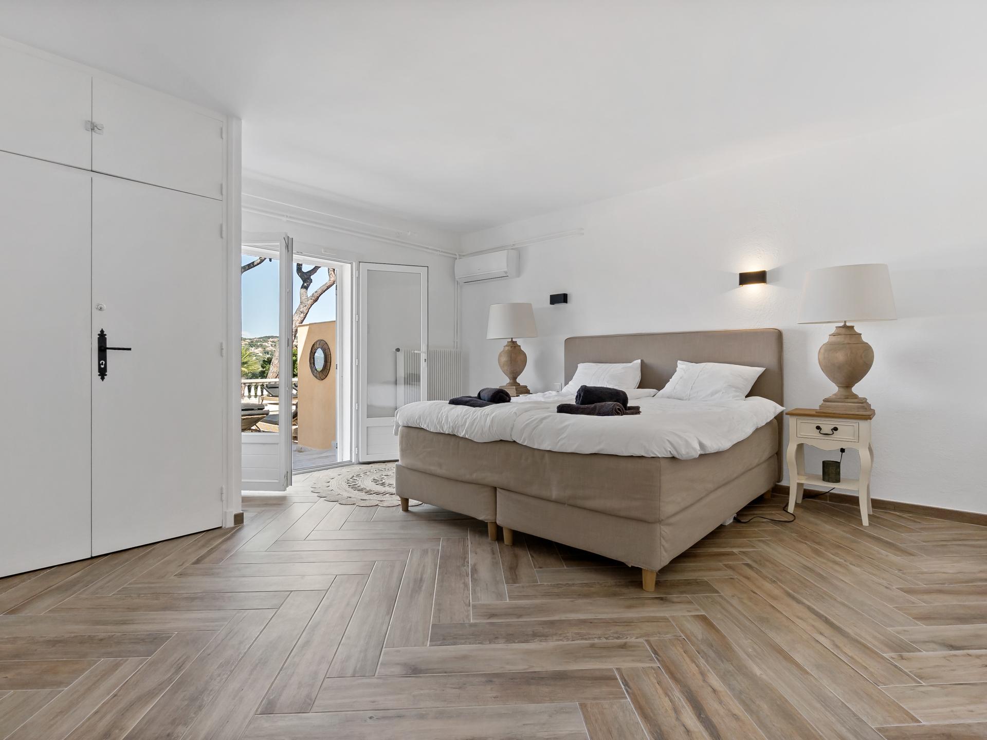 Villa met privézwembad bij golfbaan en strand in Sainte-Maxime - foto 19