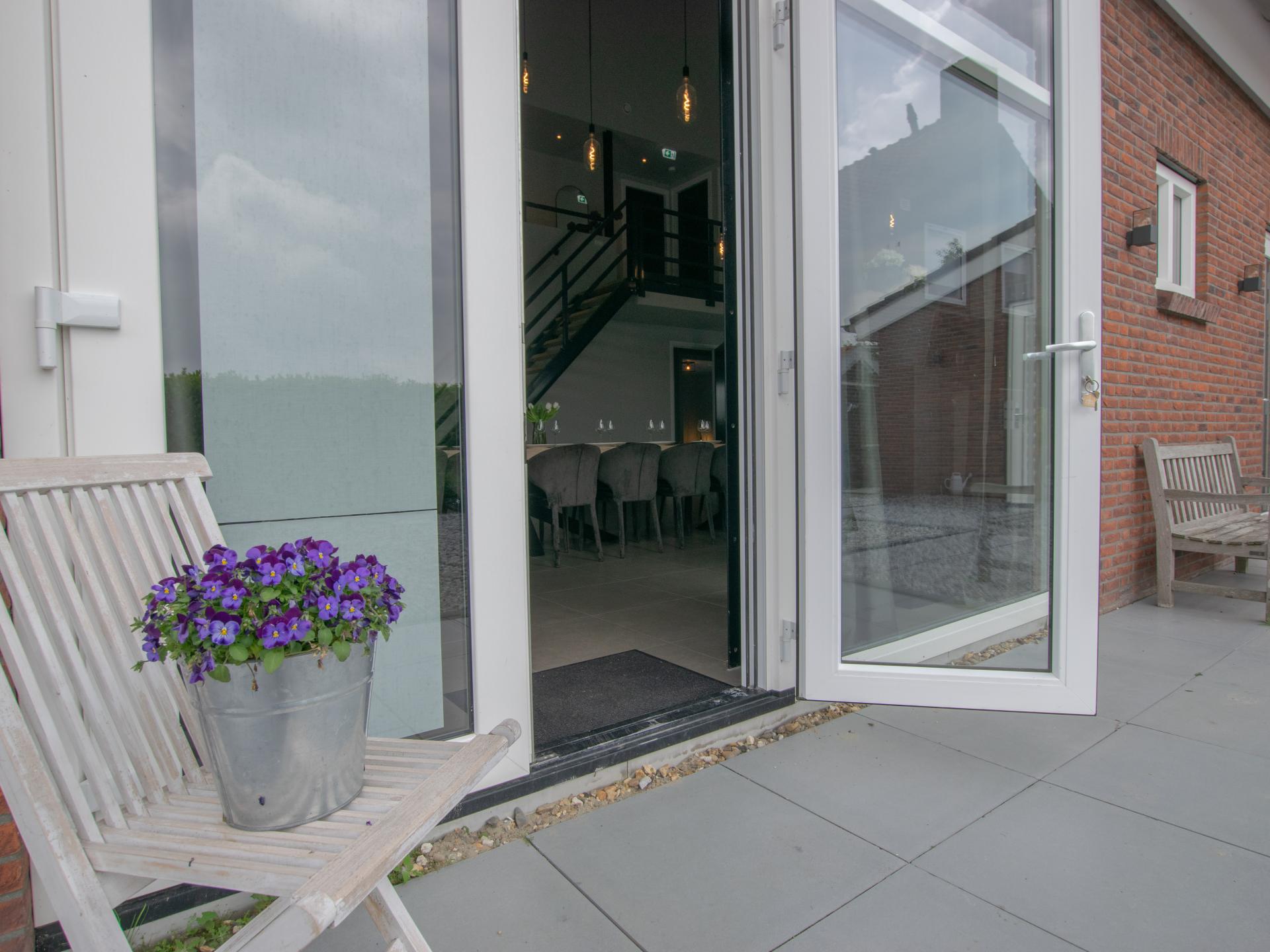 Luxe groepsvilla Lage Zwaluwe: 24 pers, eigen badkamer, nabij Biesbosch - foto 40