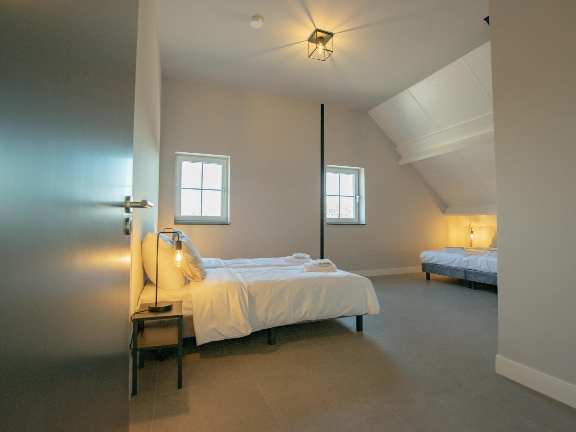 Luxe groepsvilla Lage Zwaluwe: 24 pers, eigen badkamer, nabij Biesbosch - foto 17