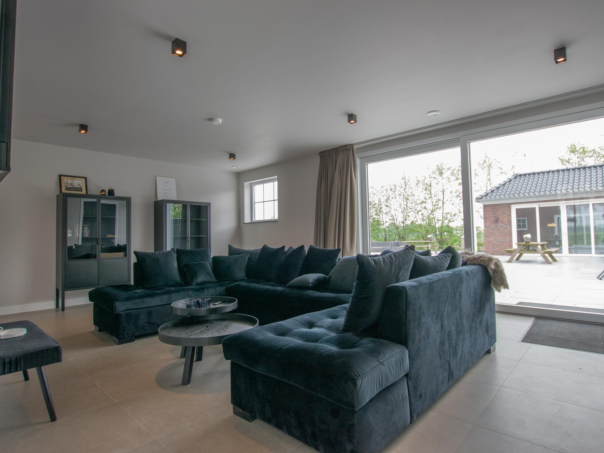 Luxe groepsvilla Lage Zwaluwe: 24 pers, eigen badkamer, nabij Biesbosch - foto 13
