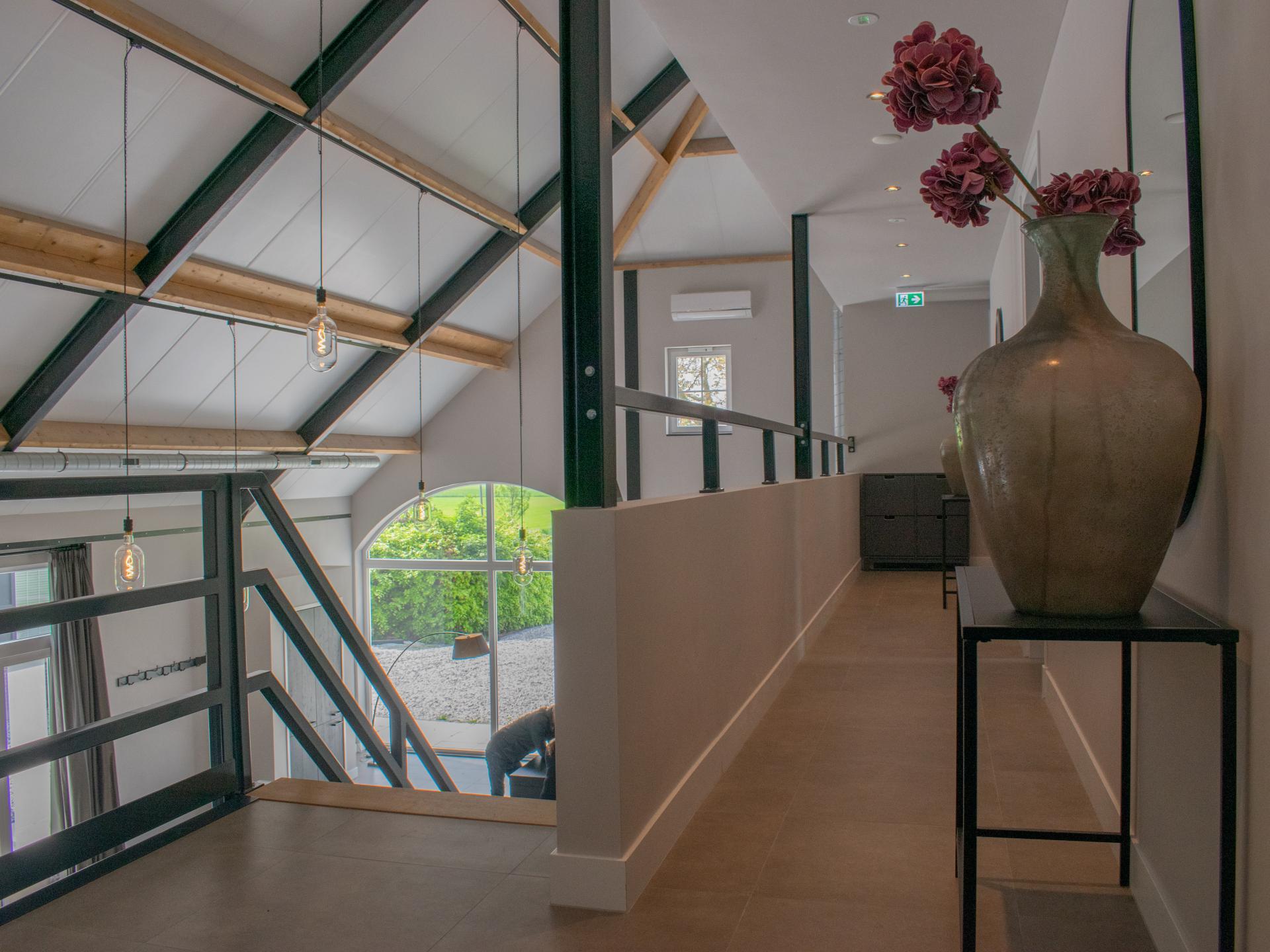 Luxe groepsvilla Lage Zwaluwe: 24 pers, eigen badkamer, nabij Biesbosch - foto 16