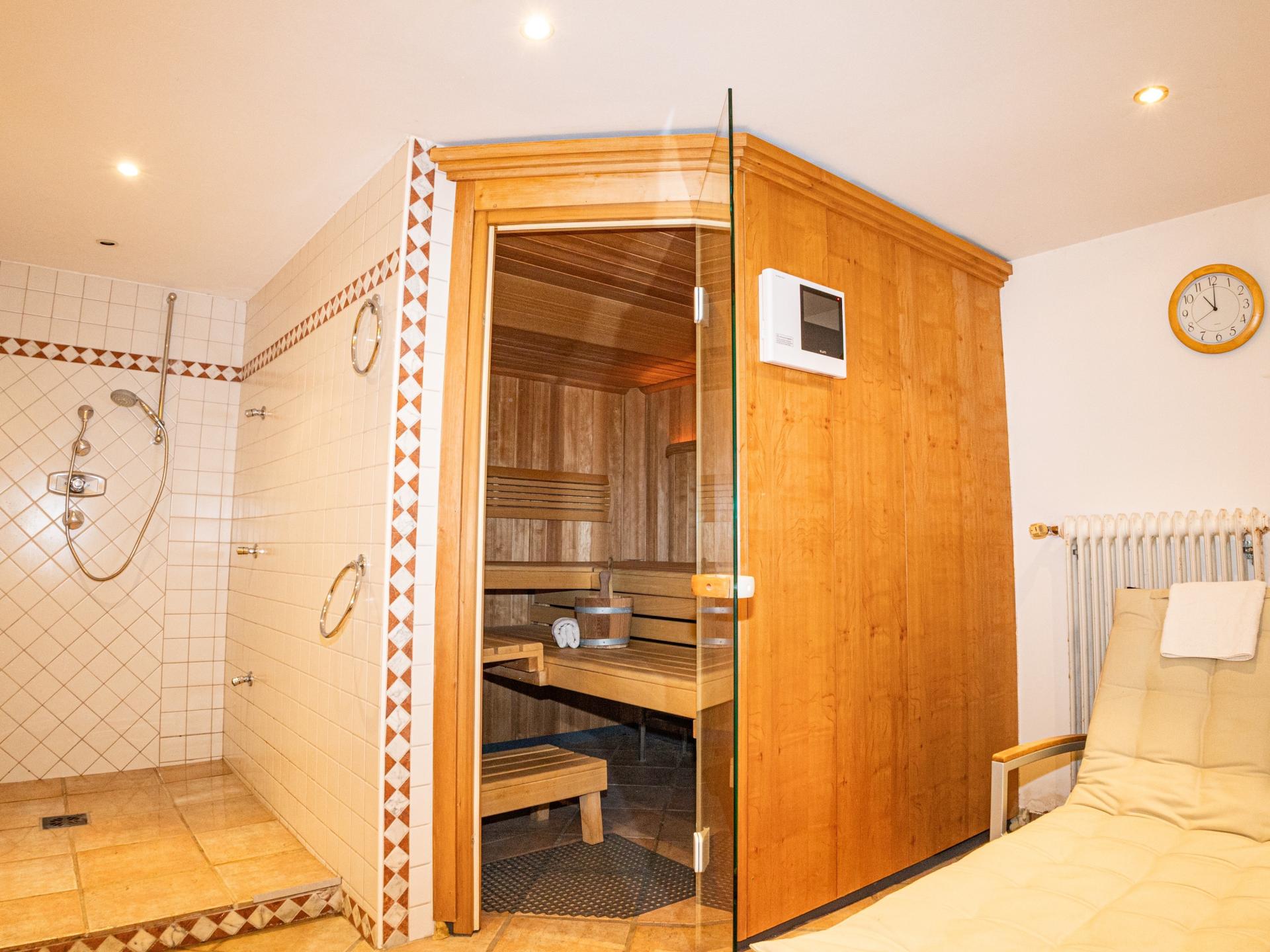 Aan de piste: Ruim appartement voor 7 personen in Hopfgarten im Brixental - foto 25