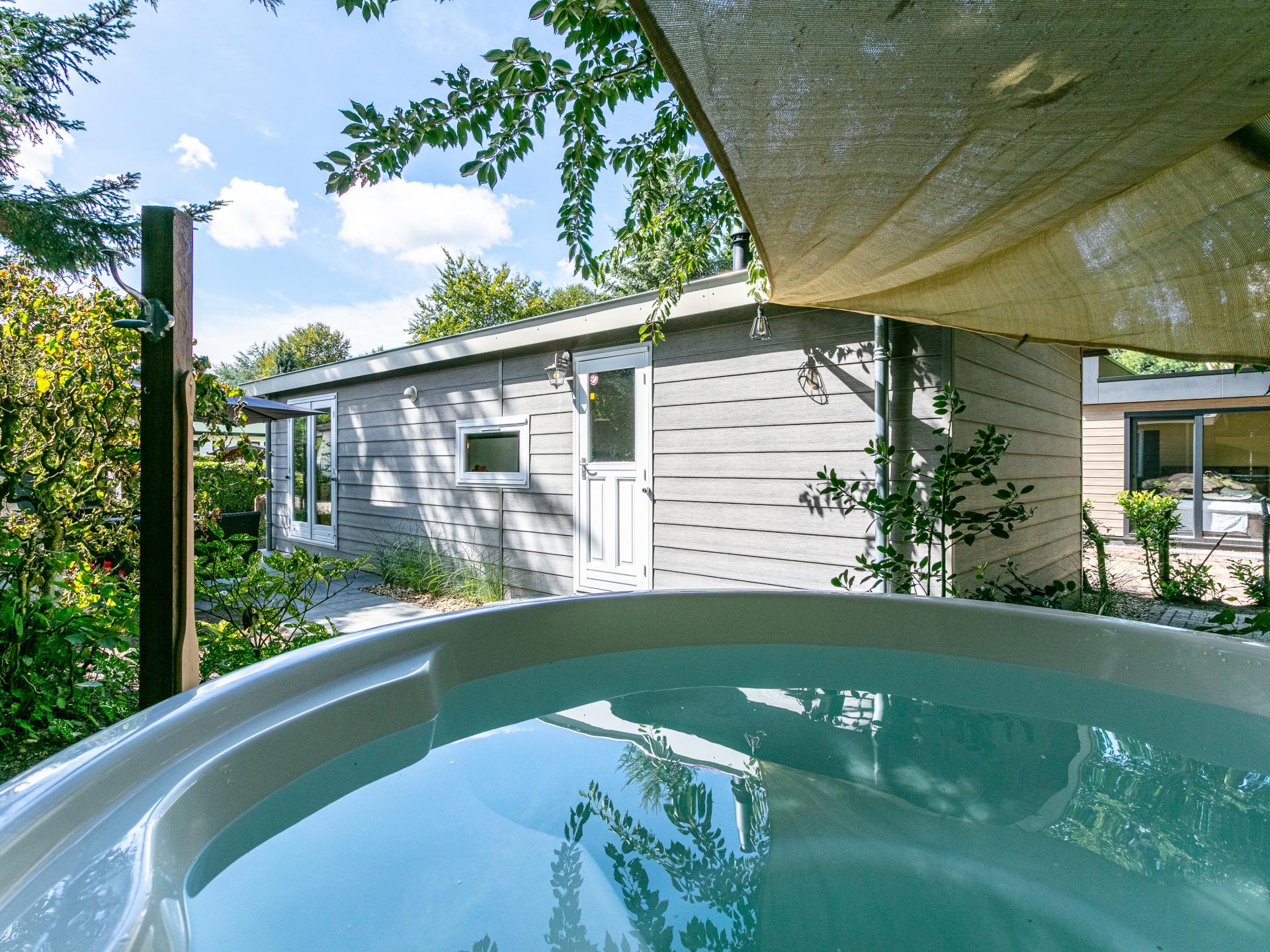 Romantisch chalet met sauna en hottub midden op de Veluwe - foto 15