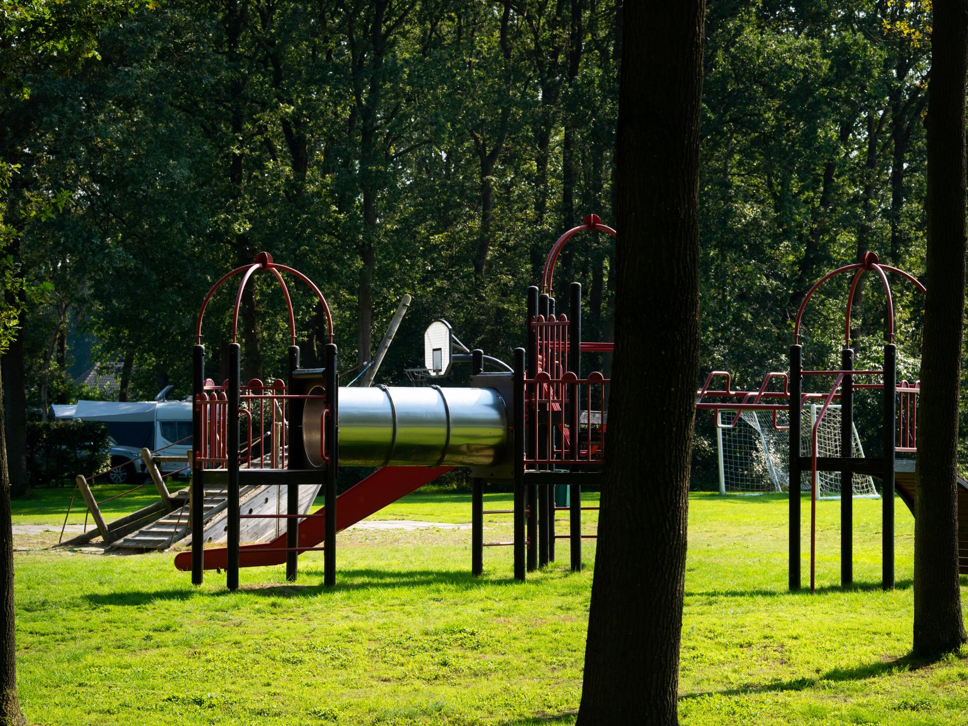Gezellig chalet met omheinde tuin op vakantiepark in hartje Drenthe - foto 12