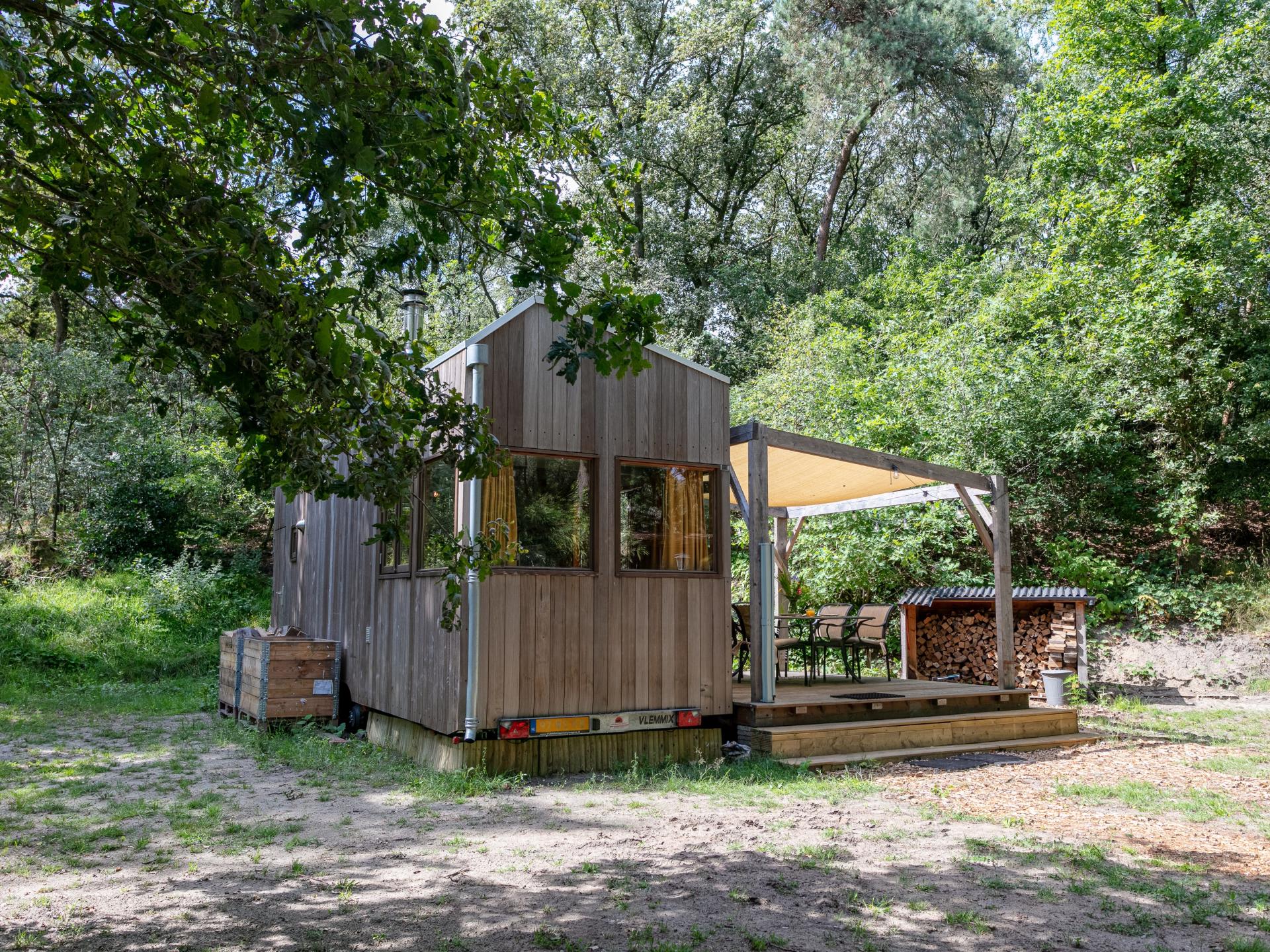 2-persoons vrijstaand vakantiehuis in Uden midden in het bos - foto 32