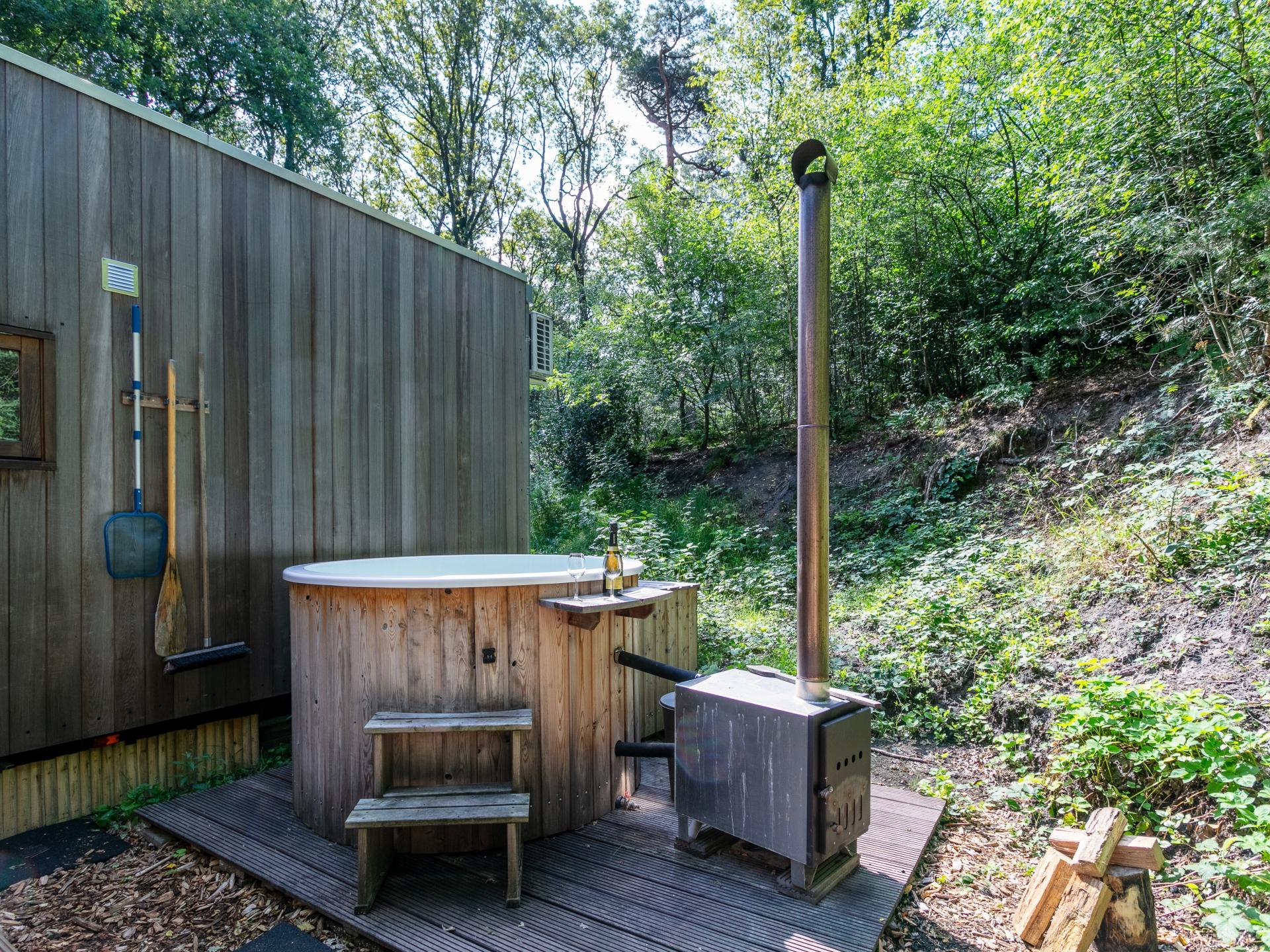 2-persoons vrijstaand vakantiehuis in Uden midden in het bos - foto 35