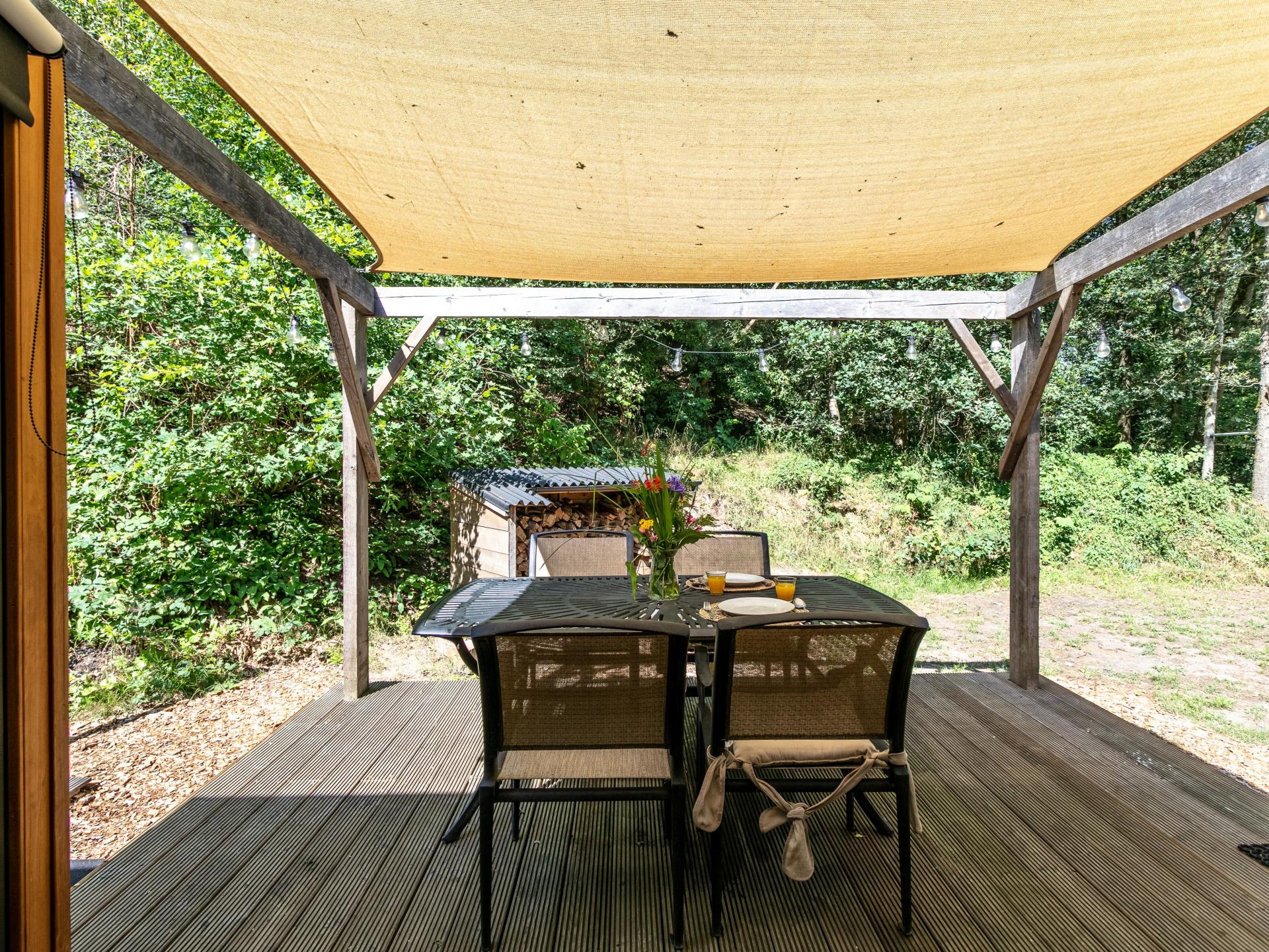 2-persoons vrijstaand vakantiehuis in Uden midden in het bos - foto 38