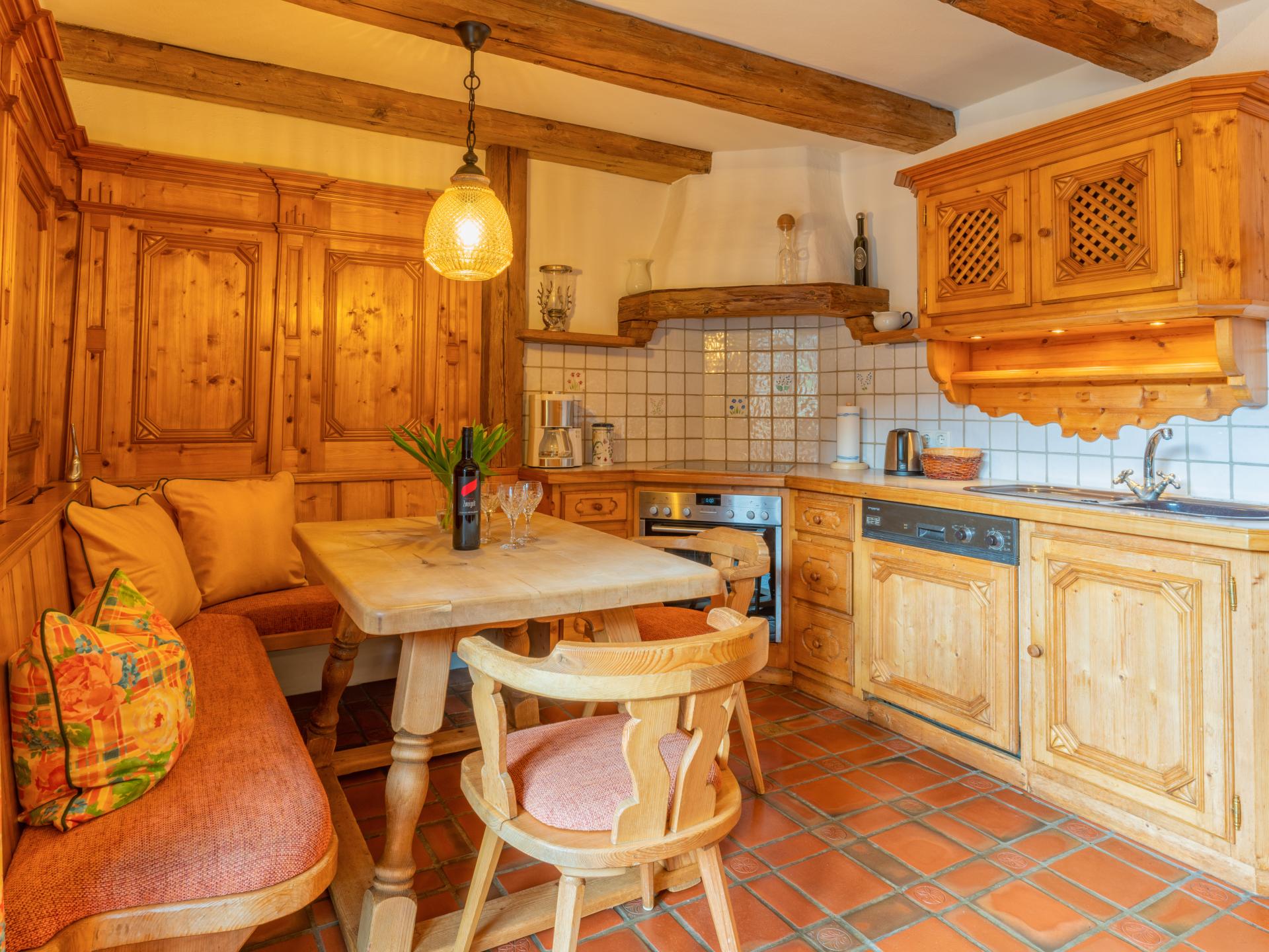 Ruim appartement in Kitzbühel met zonneterras en uitzicht op de Hahnenkamm - foto 5
