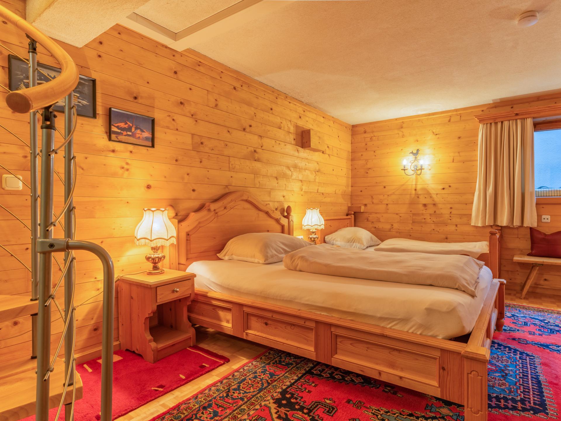 Ruim appartement in Kitzbühel met zonneterras en uitzicht op de Hahnenkamm - foto 11