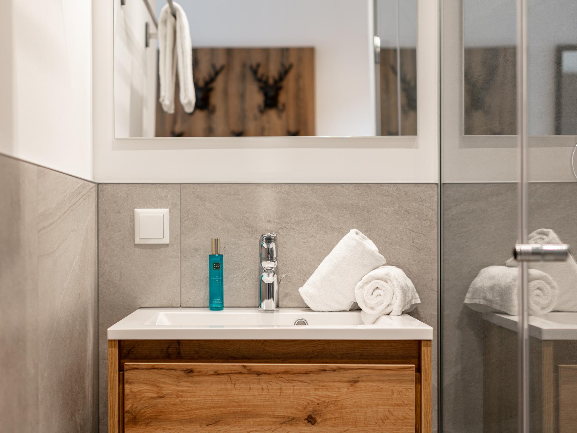 Luxe Ski in-Ski out Chalet met Sauna in Sankt Lambrecht - foto 40