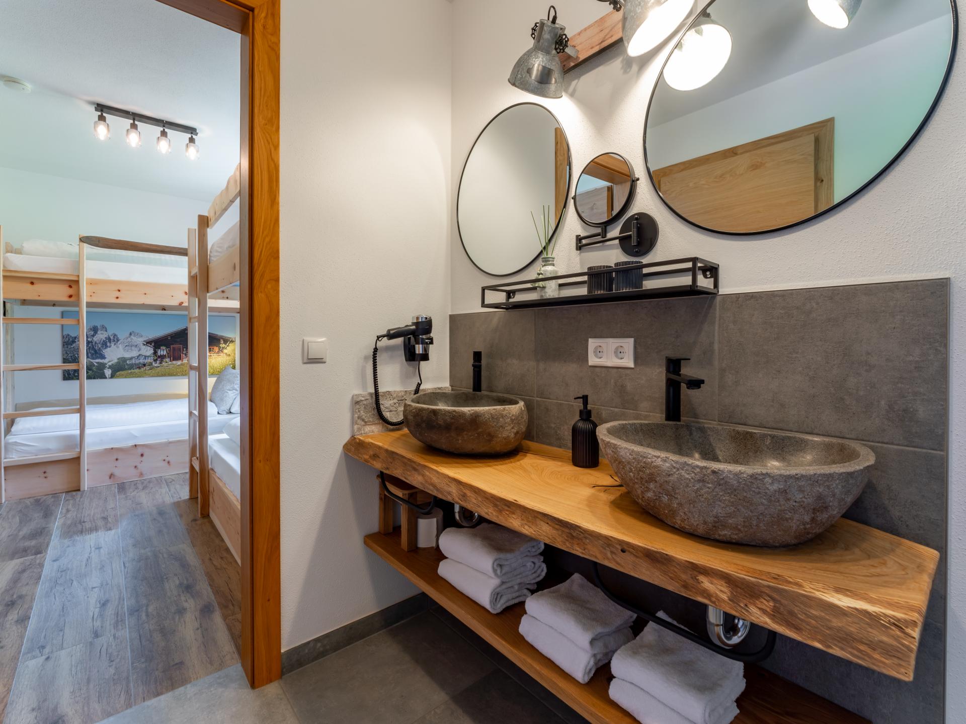 Luxe chalet voor 10 personen met sauna, direct aan de piste in Wagrain - foto 24