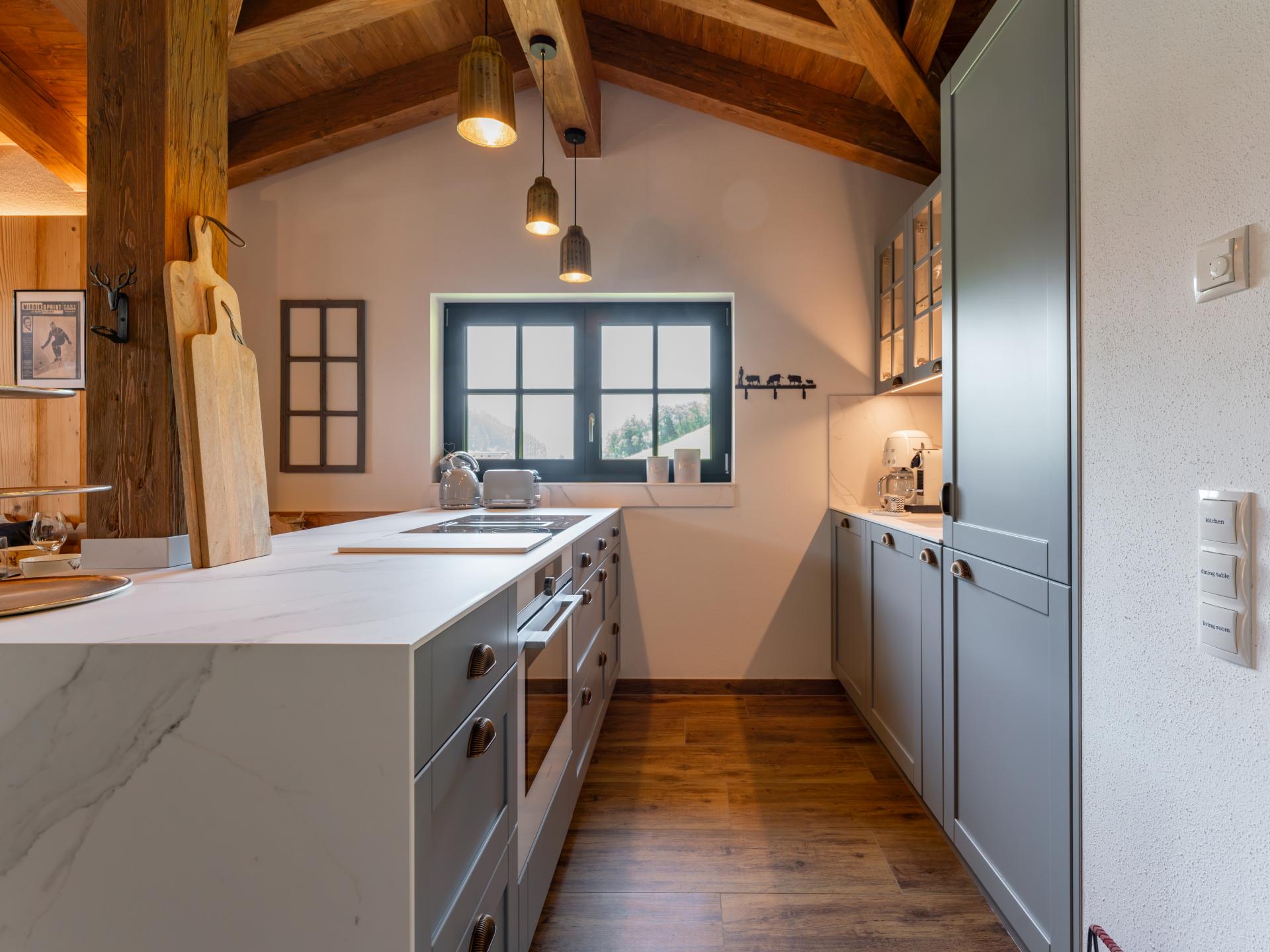 Luxe chalet voor 10 personen met sauna, direct aan de piste in Wagrain - foto 10