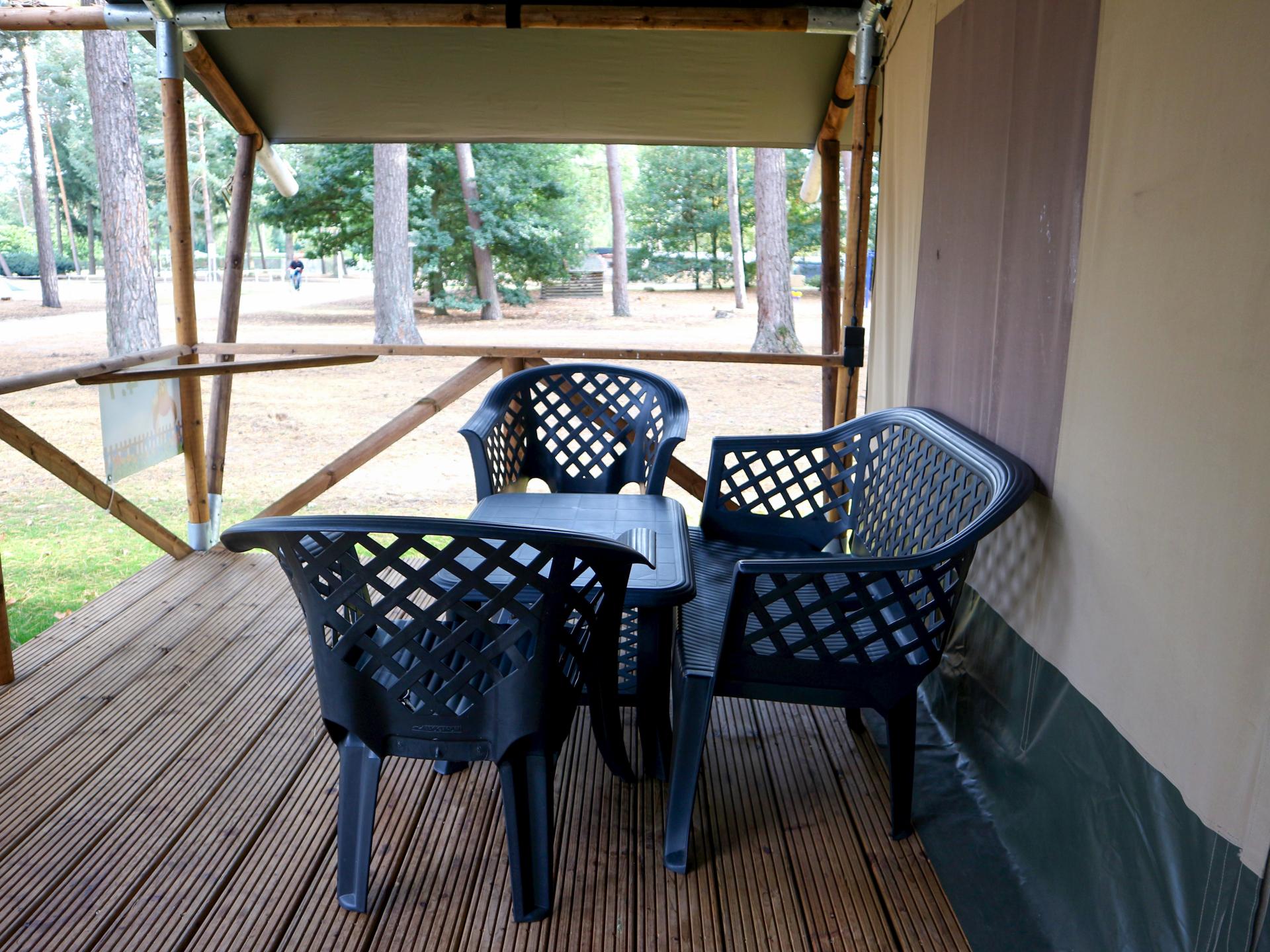 Luxe glampingtent op bosrijk vakantiepark in Vessem, Brabant - foto 17