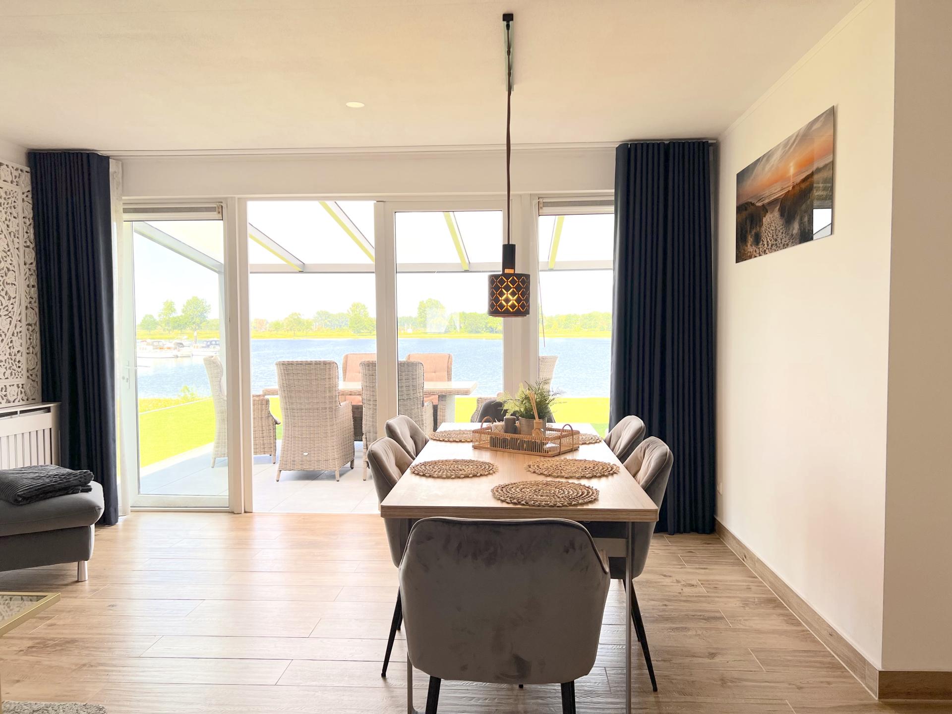 Vrijstaand vakantiehuis aan het water in pittoresk Stevensweert - foto 15