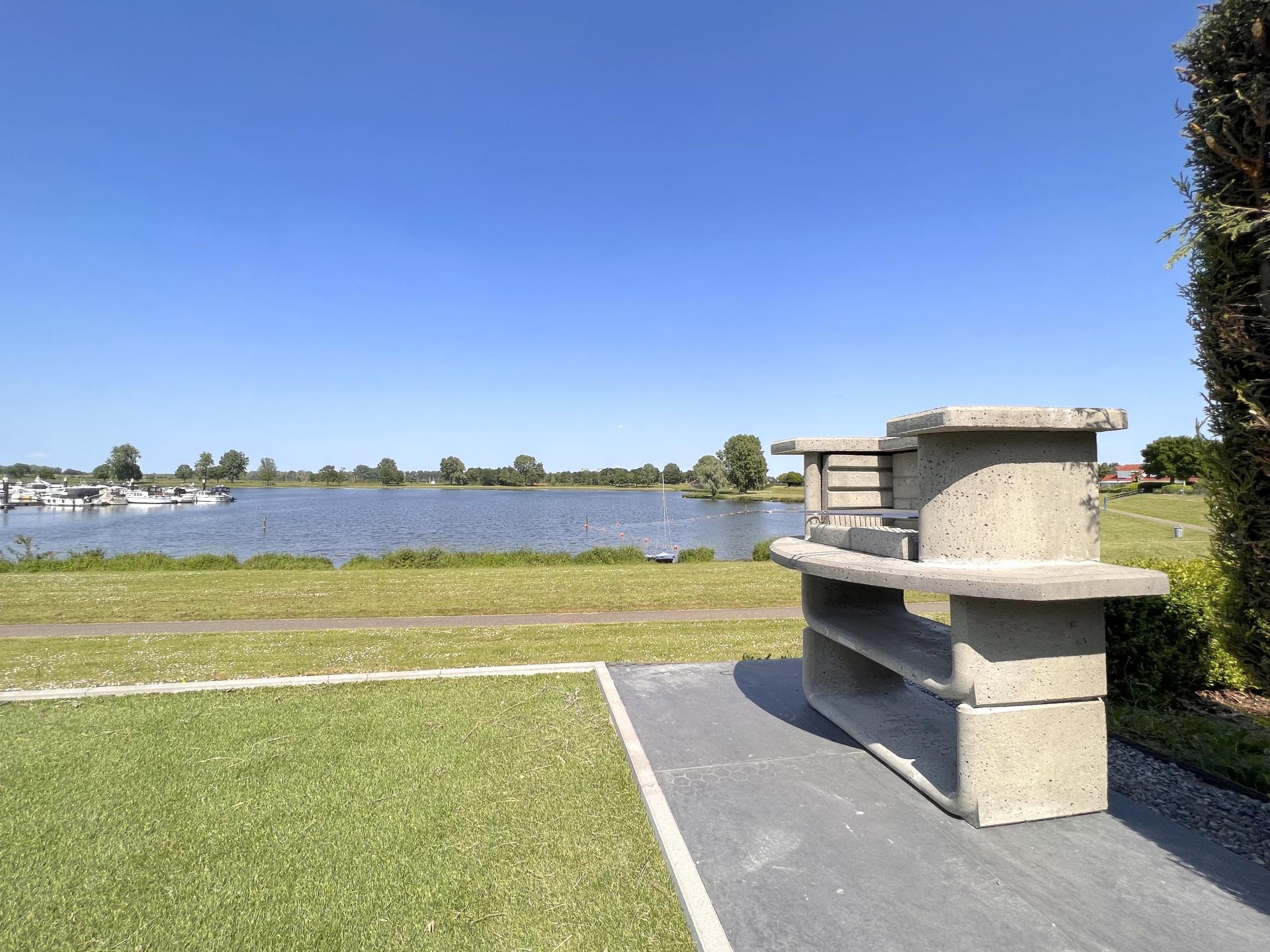 Vrijstaand vakantiehuis aan het water in pittoresk Stevensweert - foto 39