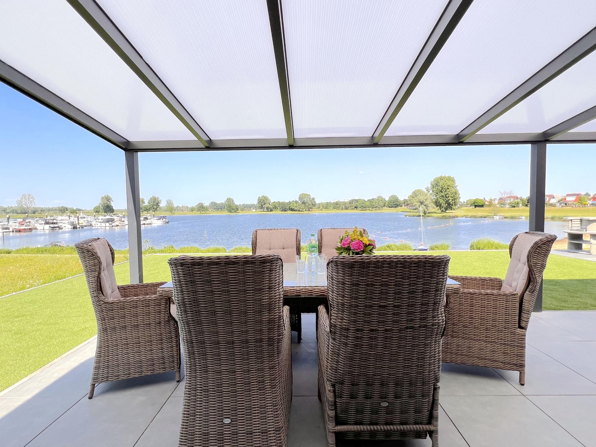 Vrijstaand vakantiehuis aan het water in pittoresk Stevensweert - foto 42