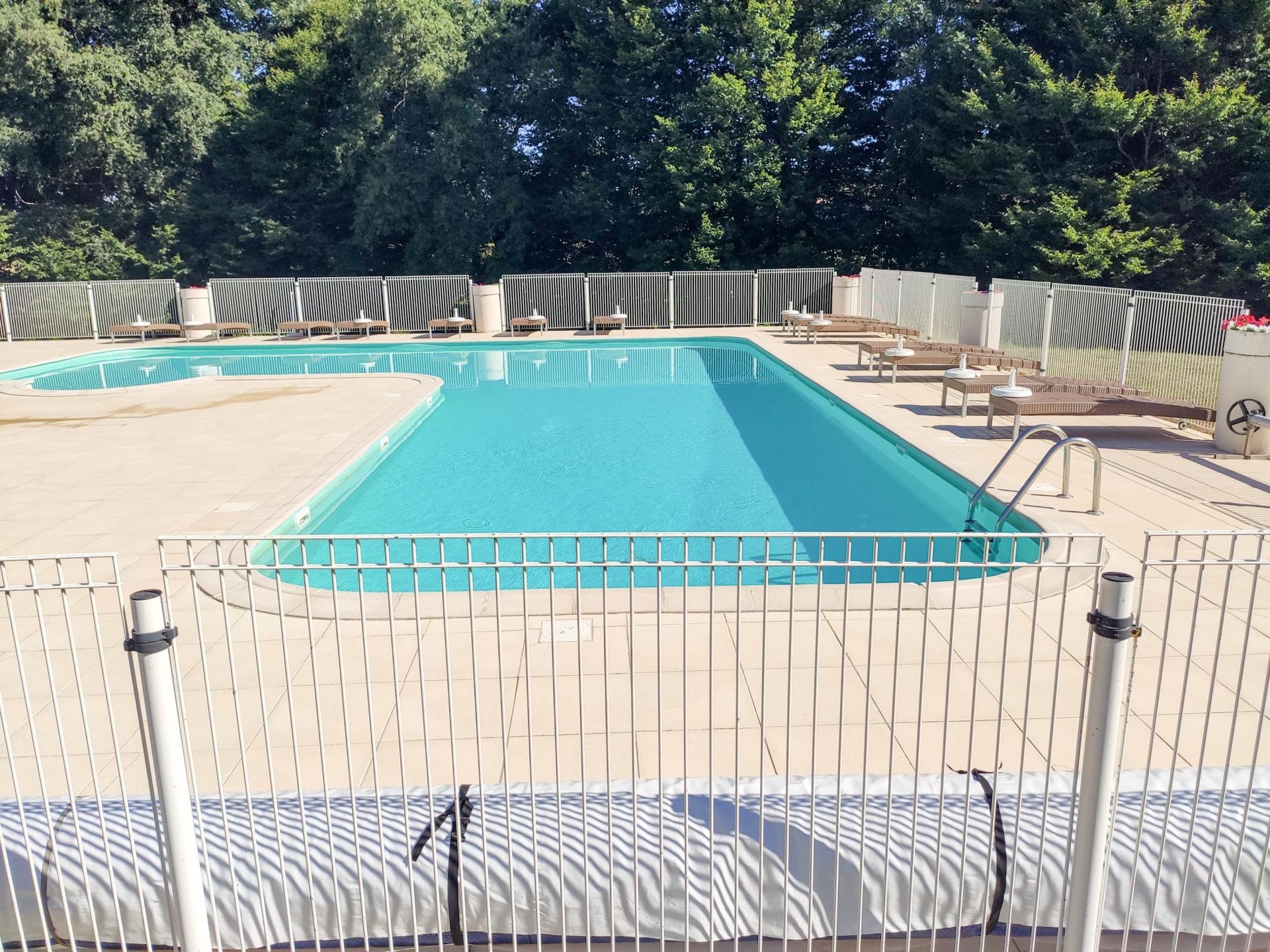 Vrijstaand vakantiehuis voor 8 personen in Lacapelle Marival · 130 m² - foto 3