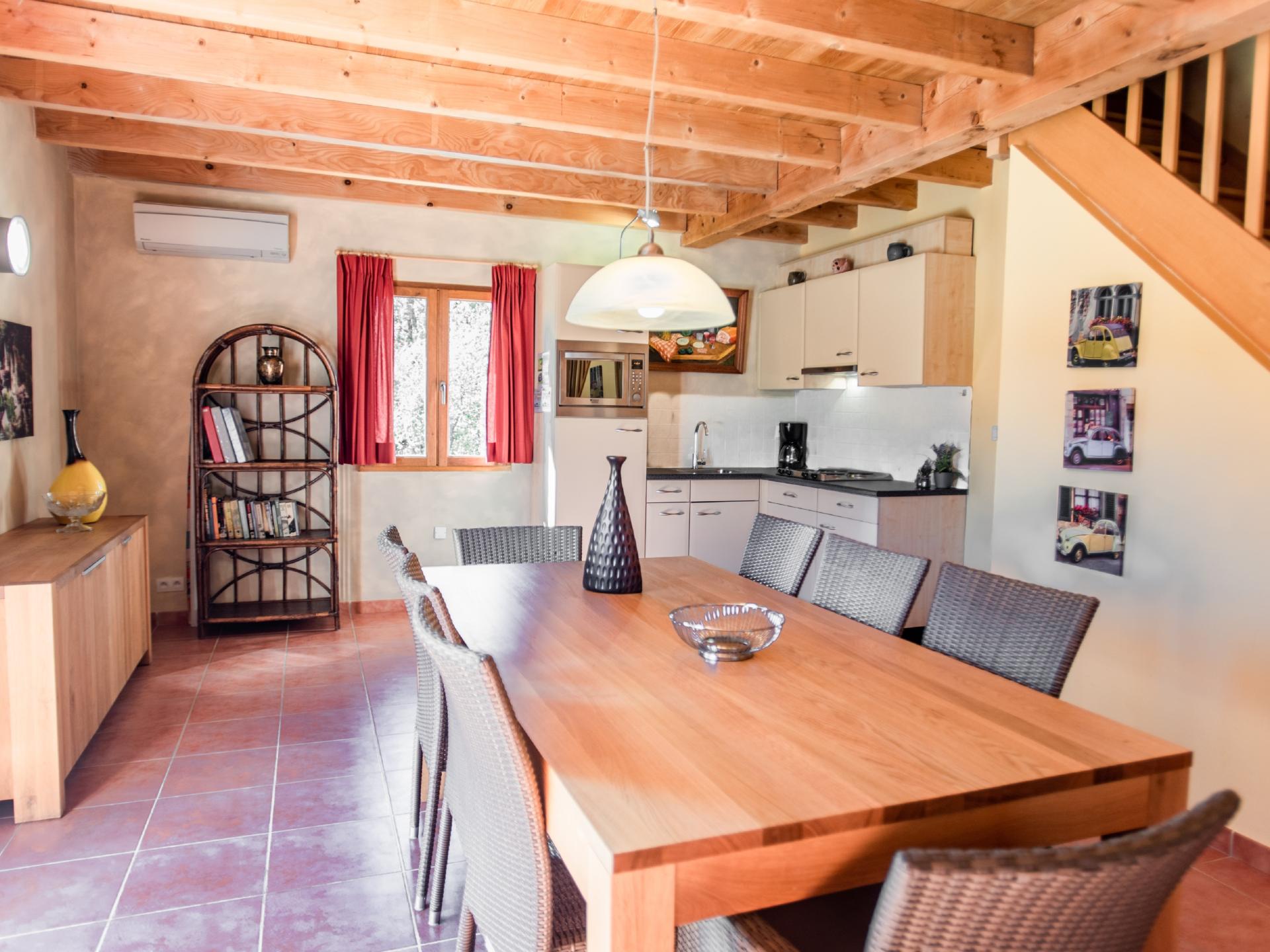 Op 600 m van het centrum: ruim vakantiehuis in Lacapelle Marival - foto 9