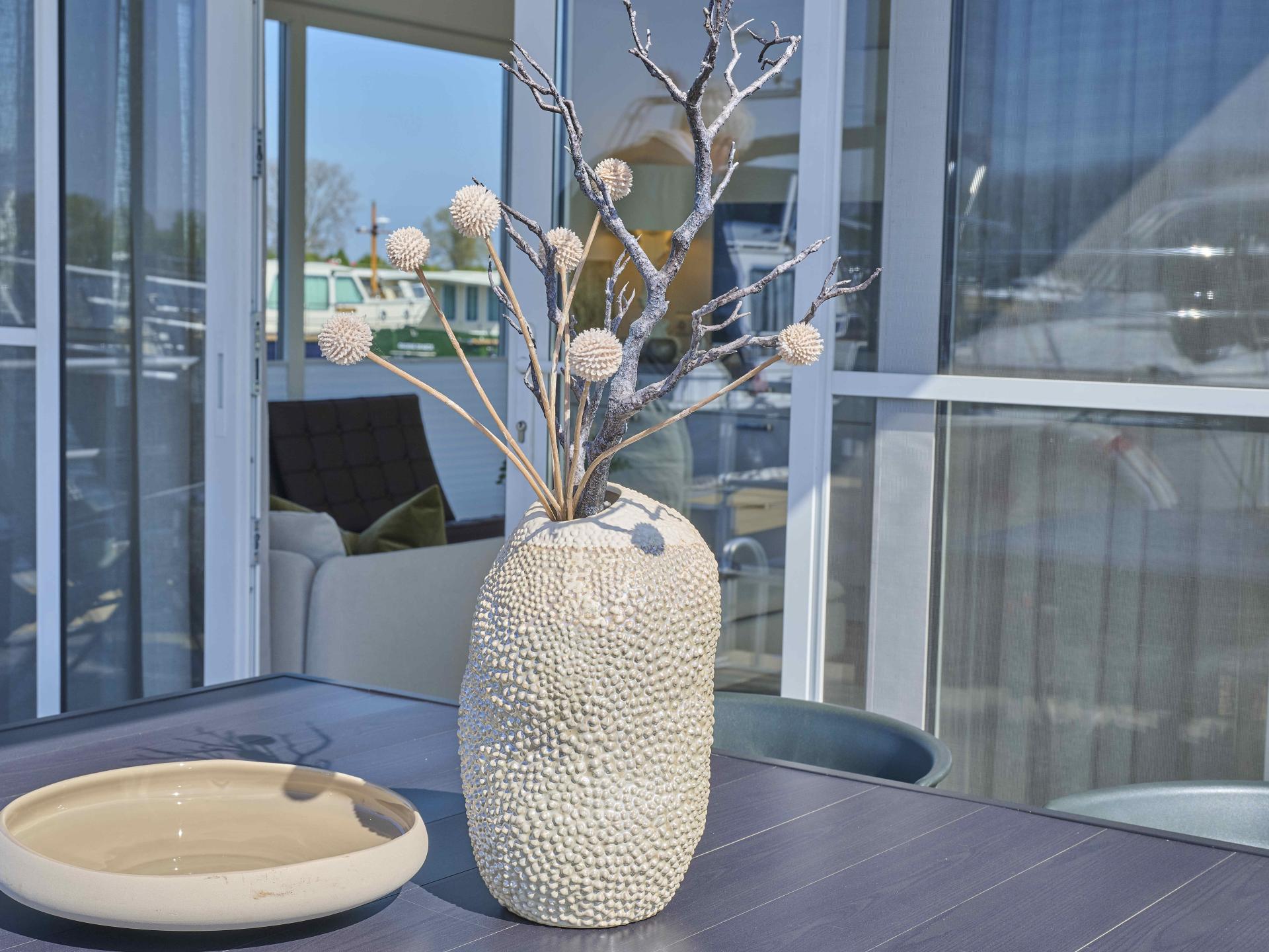 Luxe huisboot met panoramisch dakterras in haven van Kerkdriel - foto 24