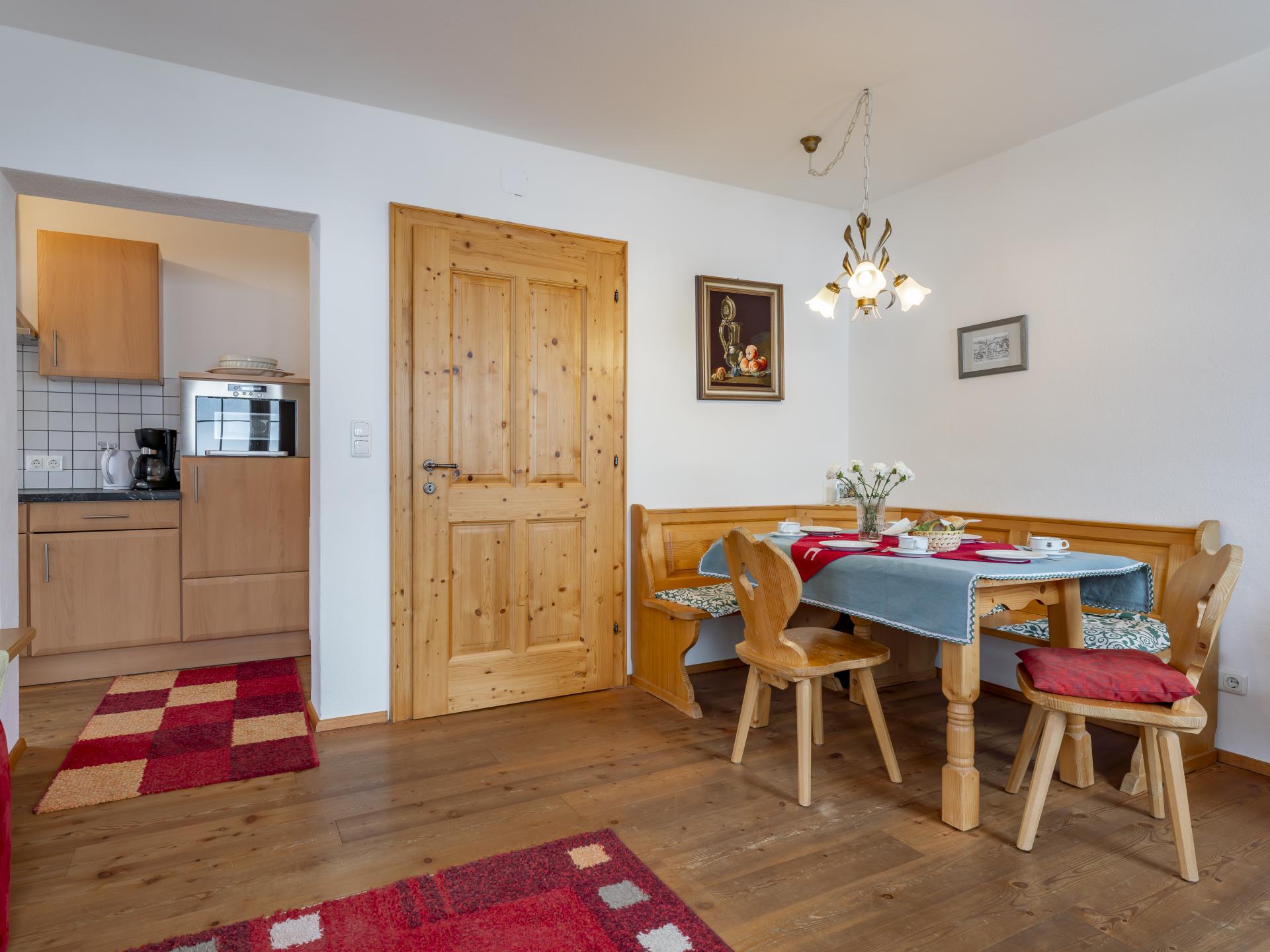 4-persoons appartement in Goldegg met zwembad en sauna - foto 13