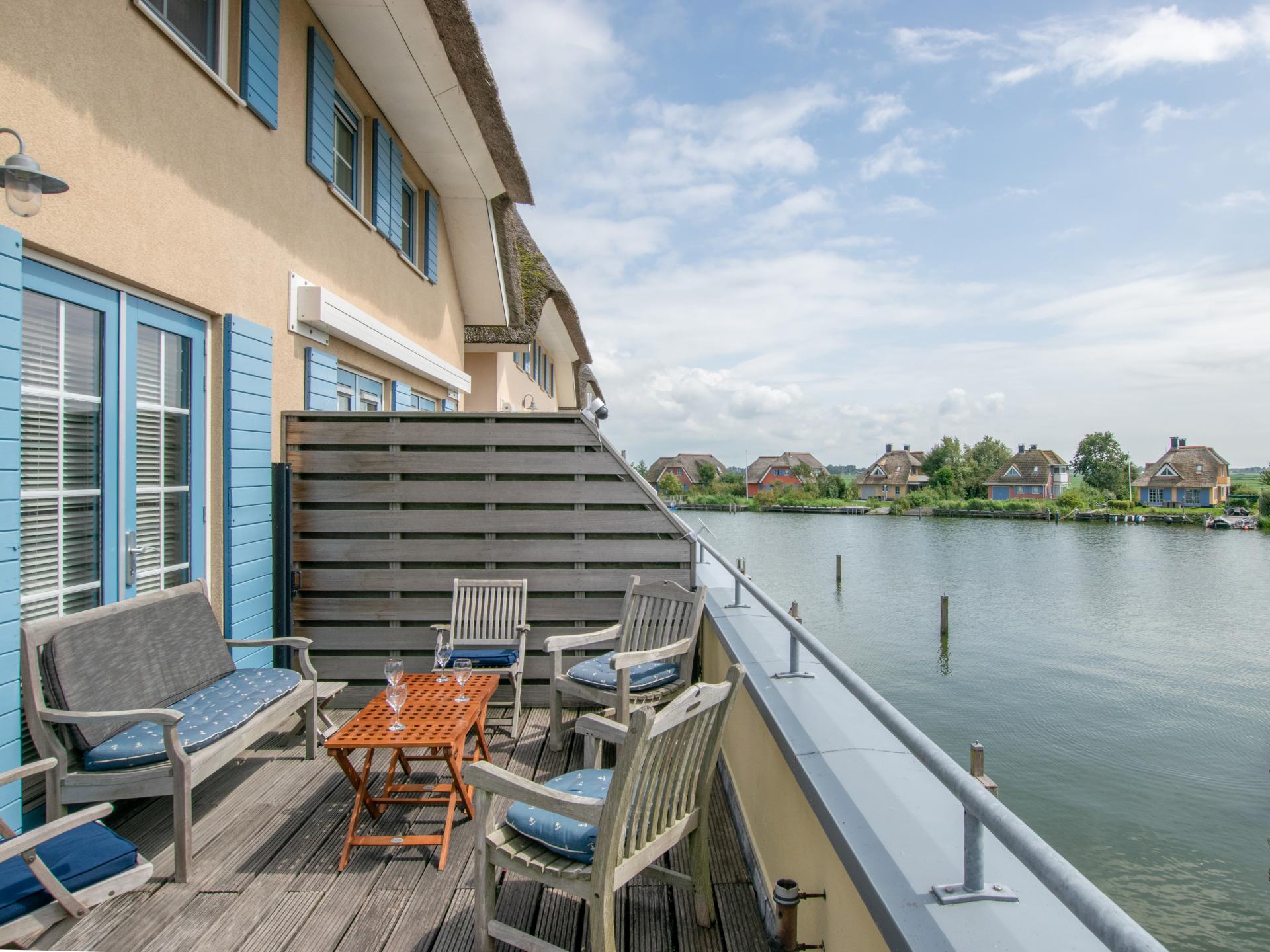 Watersportvakantiehuis met eigen steiger in historisch Stavoren - foto 2