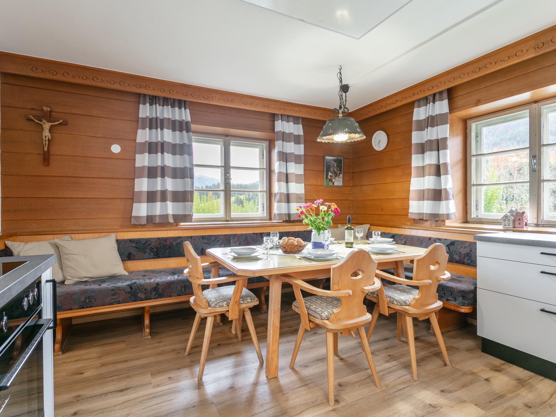 Vrijstaand landhuis aan de piste met sauna en panoramisch uitzicht in Hopfgarten - foto 4