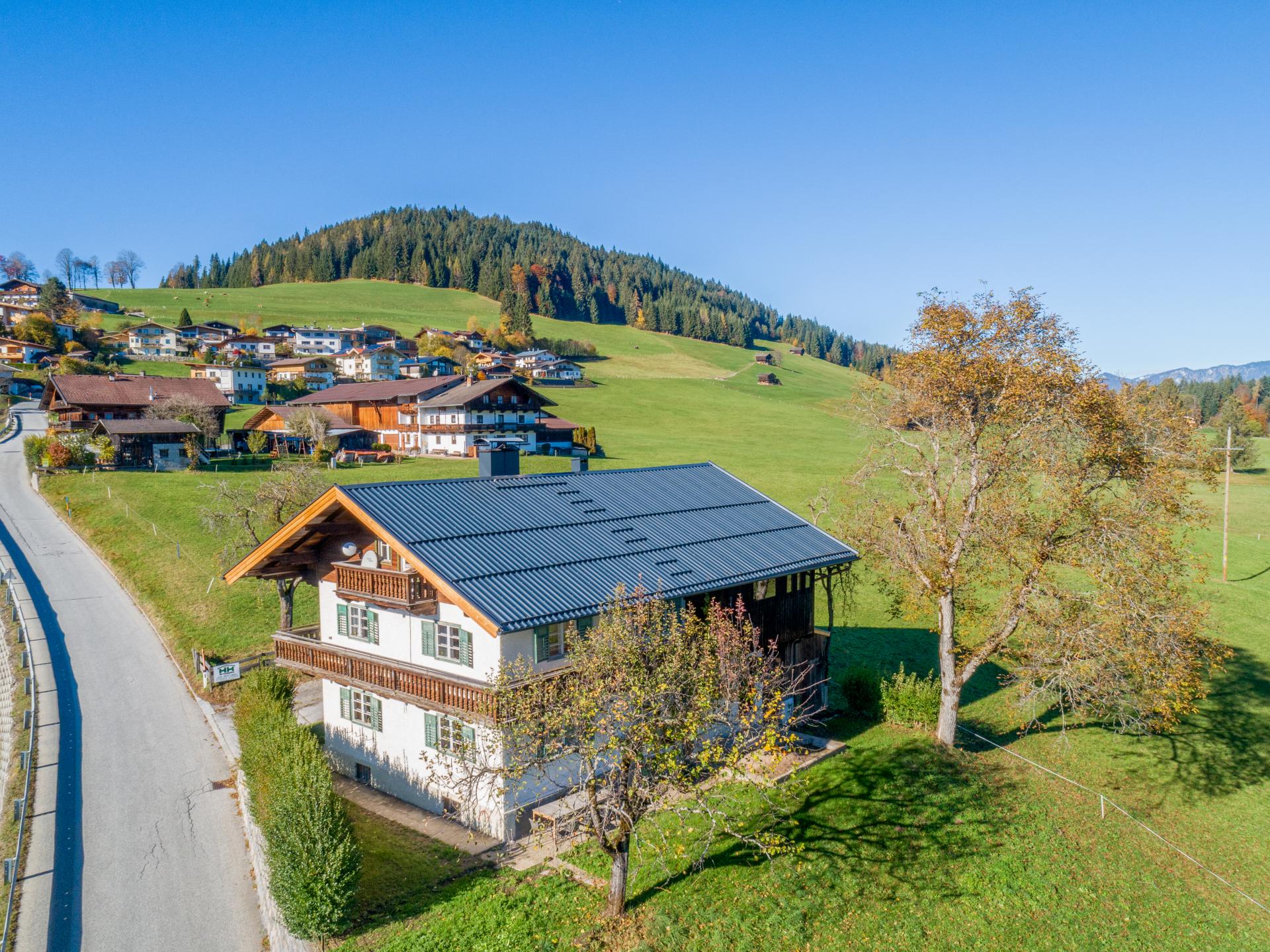 Vrijstaand landhuis aan de piste met sauna en panoramisch uitzicht in Hopfgarten - foto 35