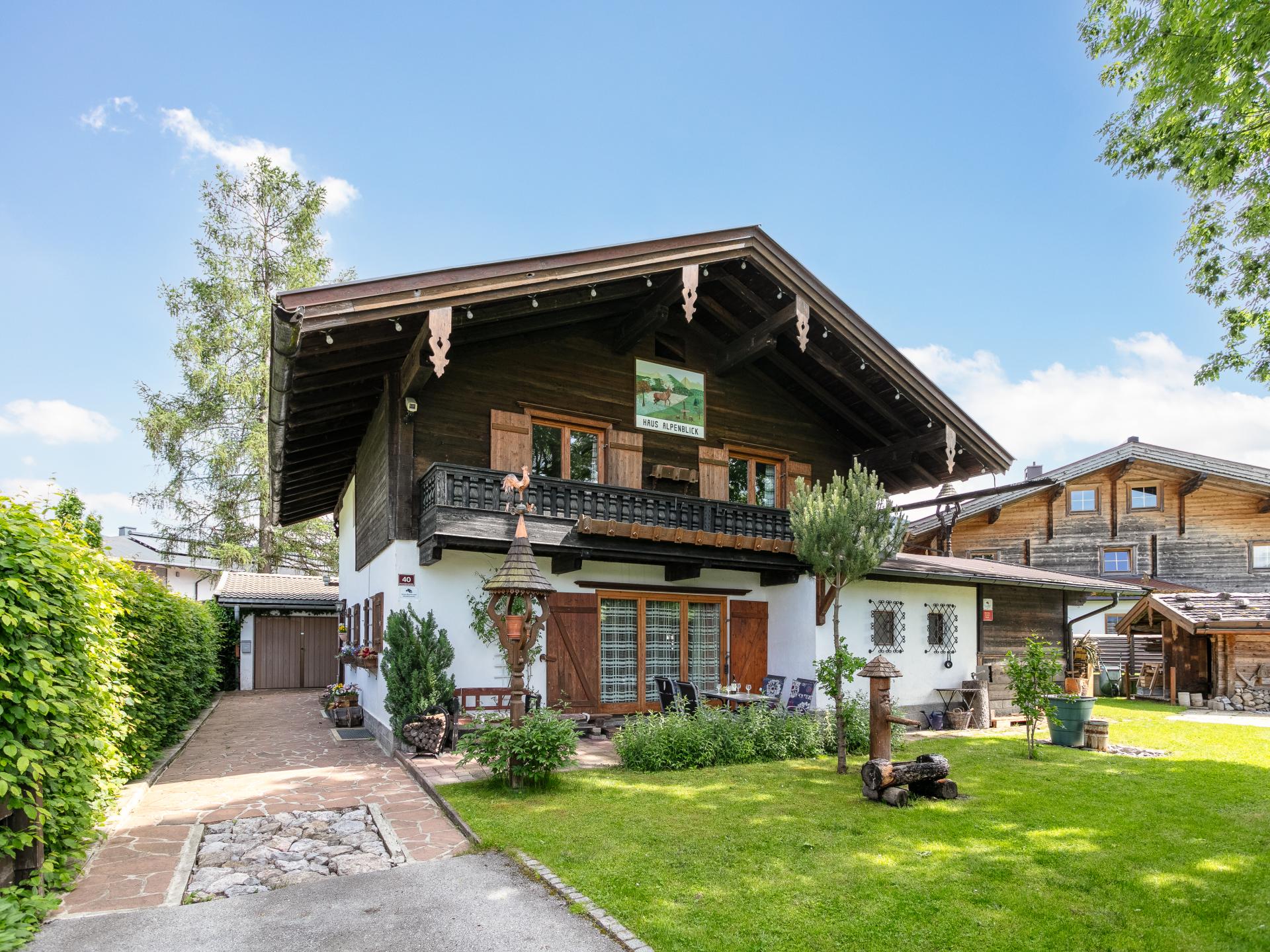 Vrijstaand landhuis aan de piste met panoramisch uitzicht in Hopfgarten - foto 1