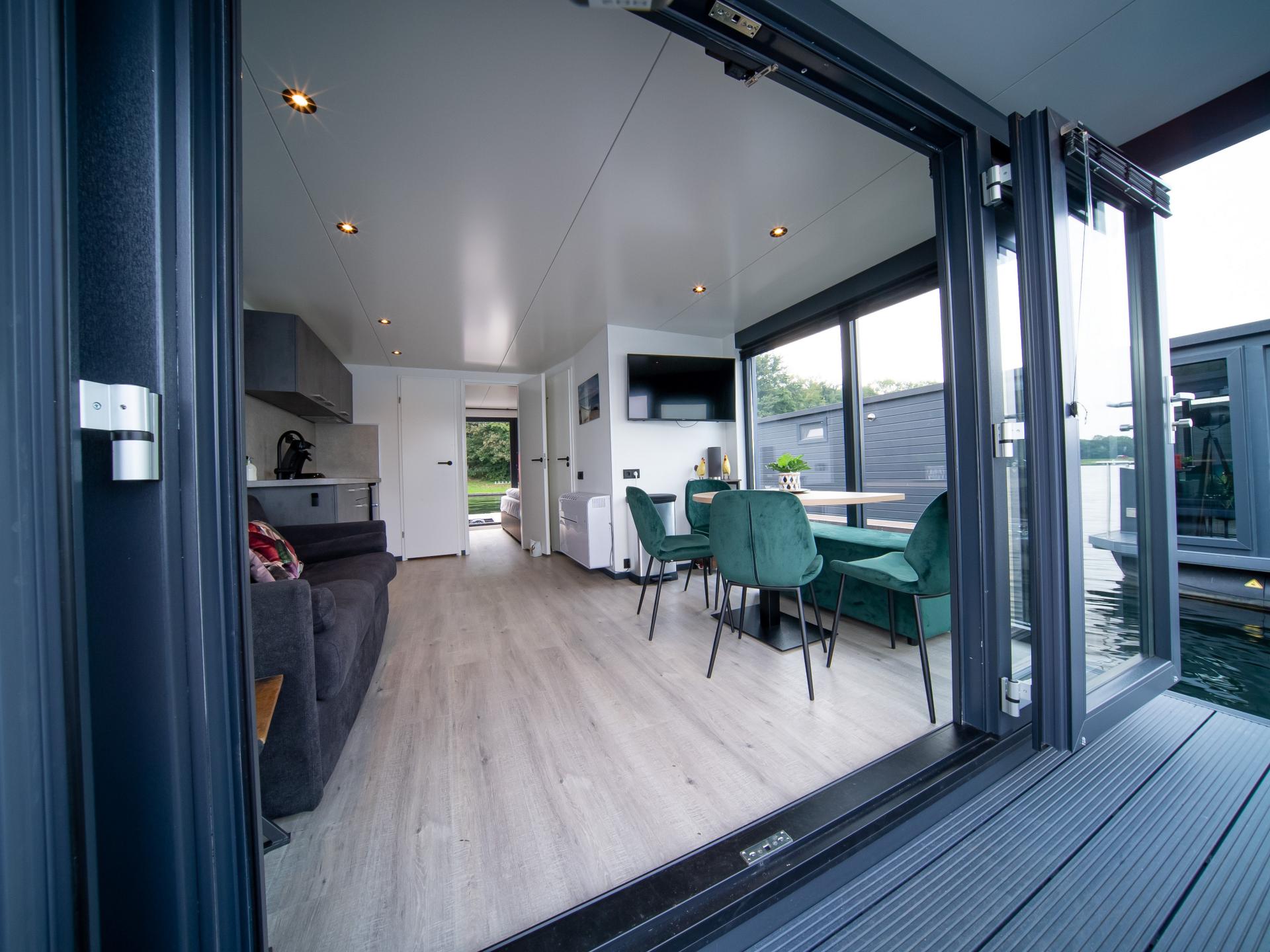 Unieke havenlodge op het water in Middelaar met dakterras en 360° uitzicht - foto 4