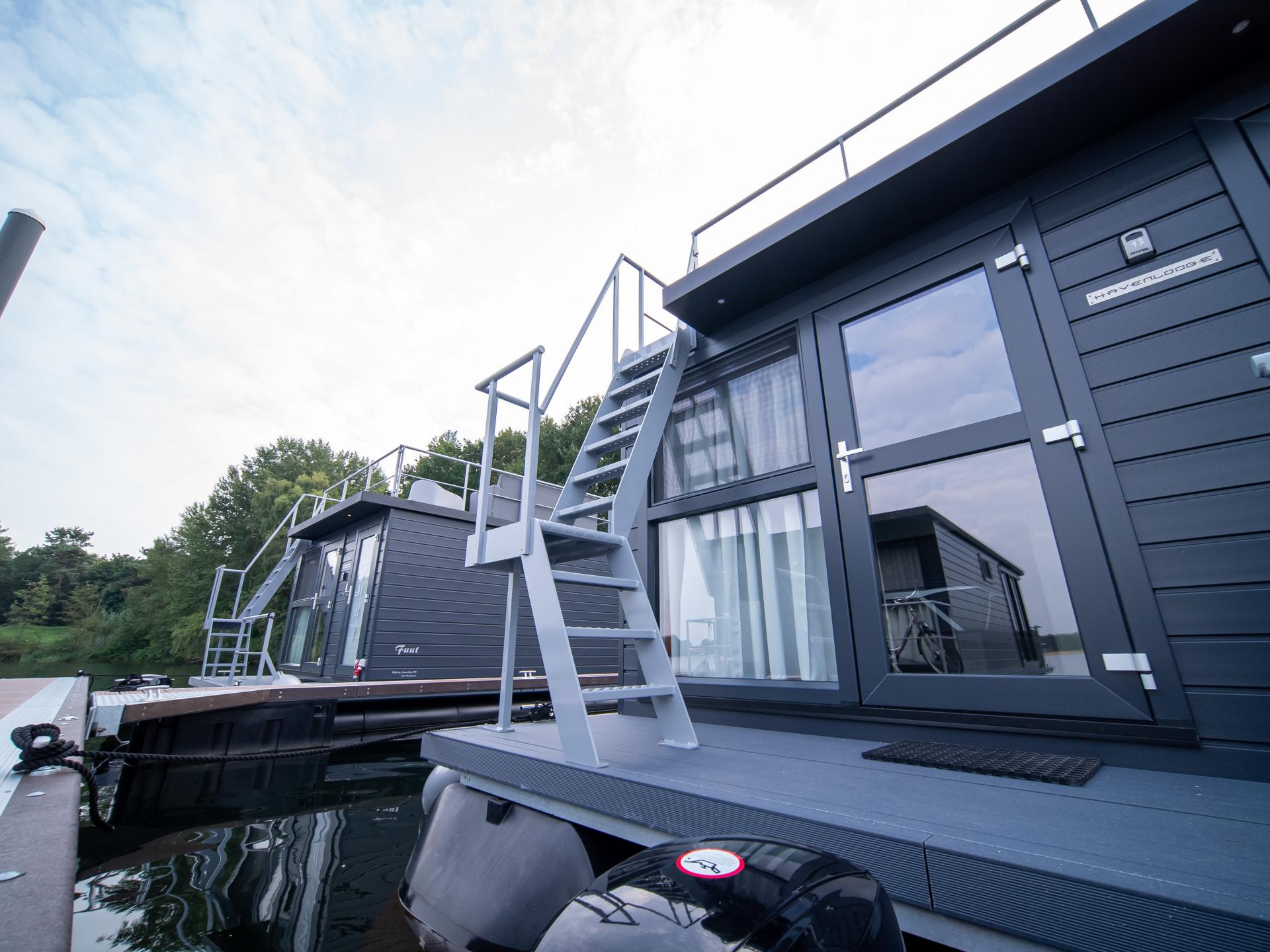 Unieke havenlodge op het water in Middelaar met dakterras en 360° uitzicht - foto 13
