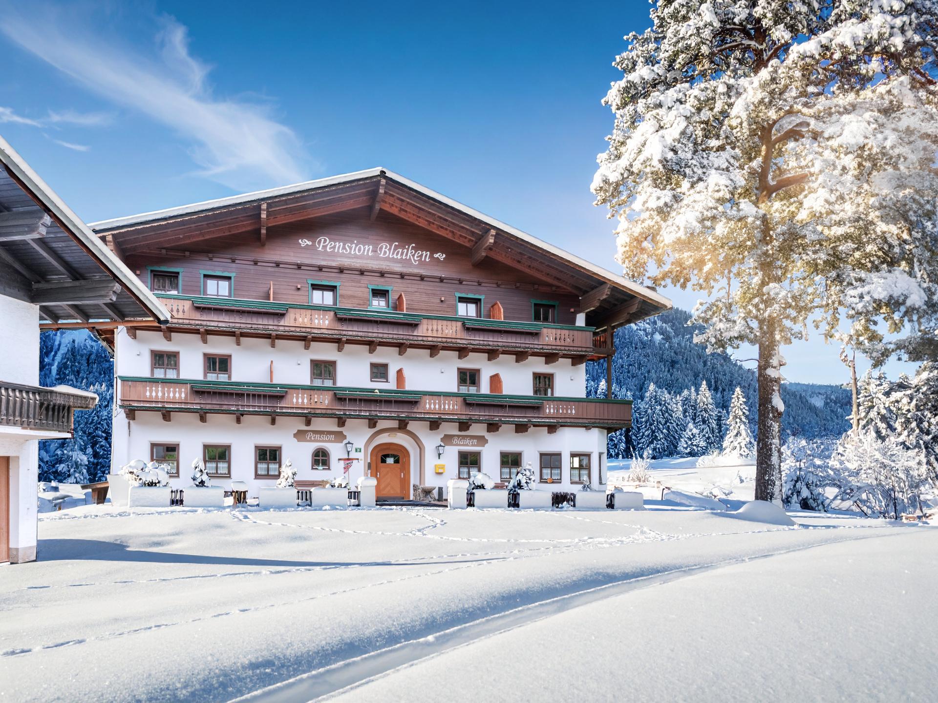 Ruim Tirools pension voor 32 personen, 300m van de skilift in Scheffau - foto 38