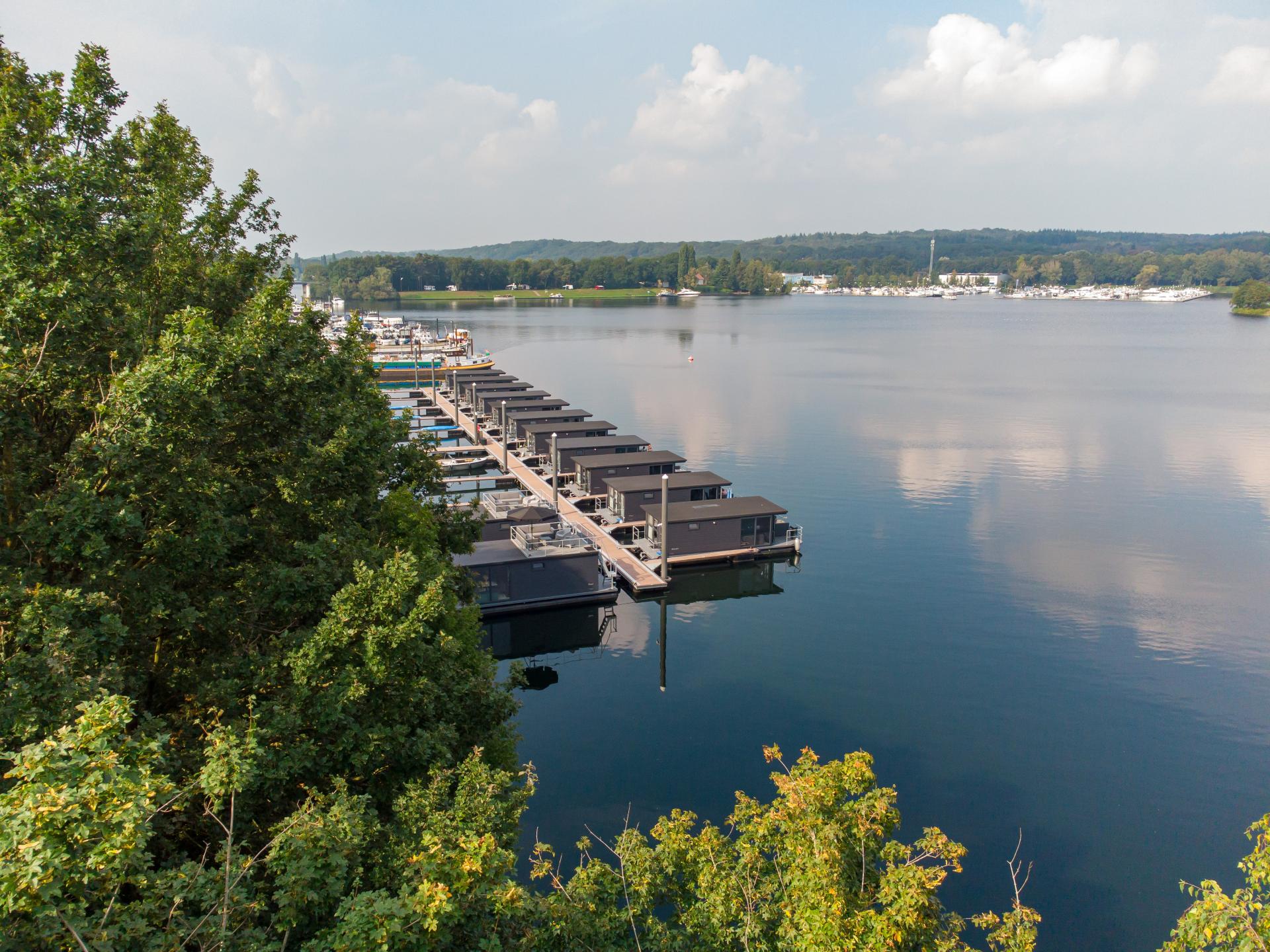 Havenlodge Mookerplas: uniek drijvend vakantiehuis in het groen - foto 19