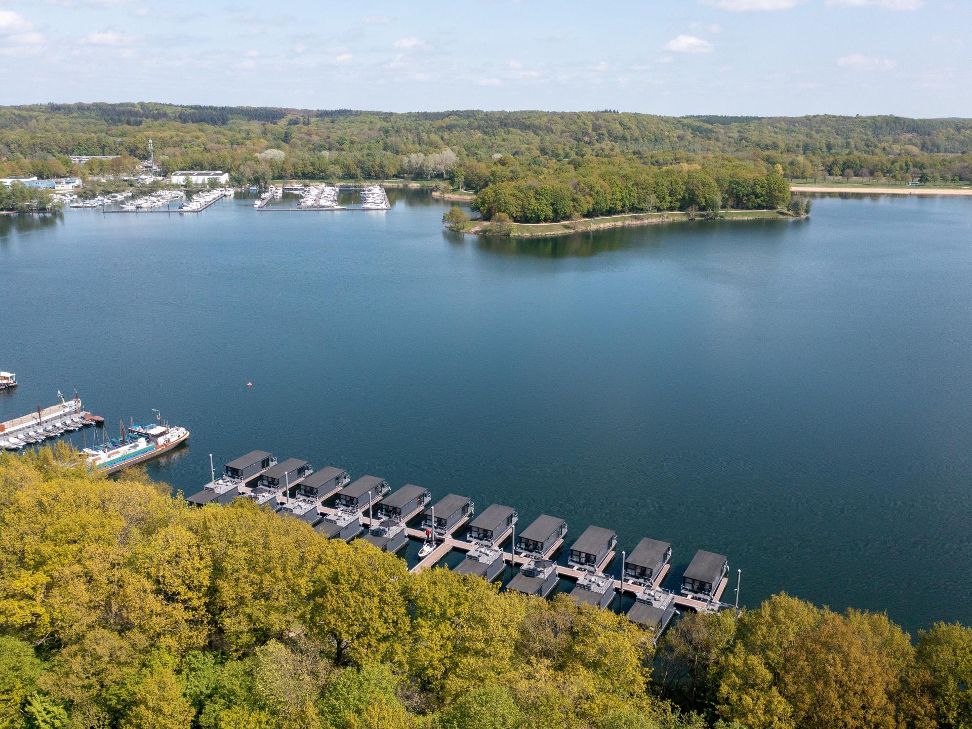 Havenlodge Mookerplas: uniek drijvend vakantiehuis in het groen - foto 20