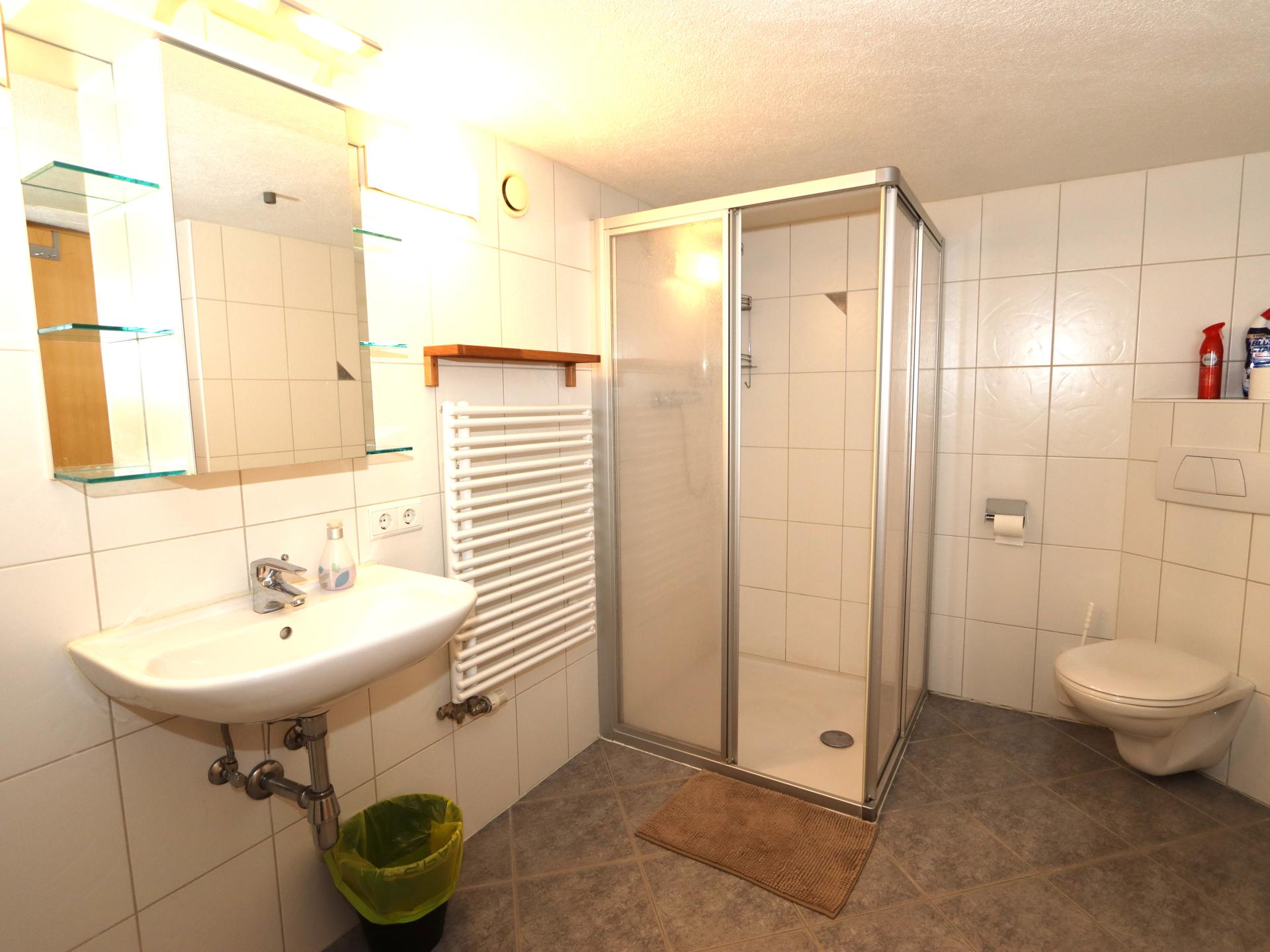 Op 1,3 km van de piste: gezellig appartement in Bruck am Ziller - foto 6