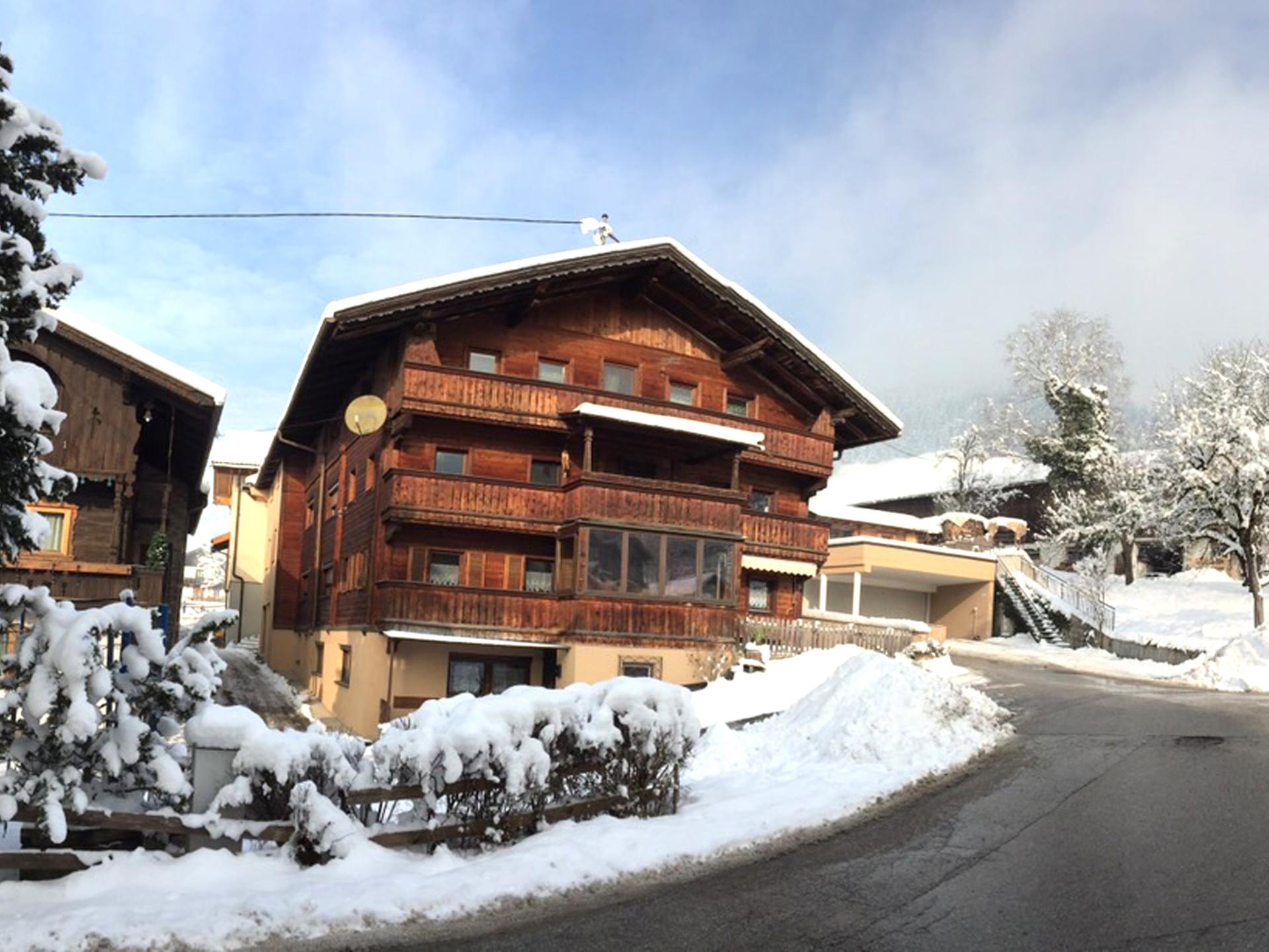 Op 1,3 km van de piste: gezellig appartement in Bruck am Ziller - foto 13