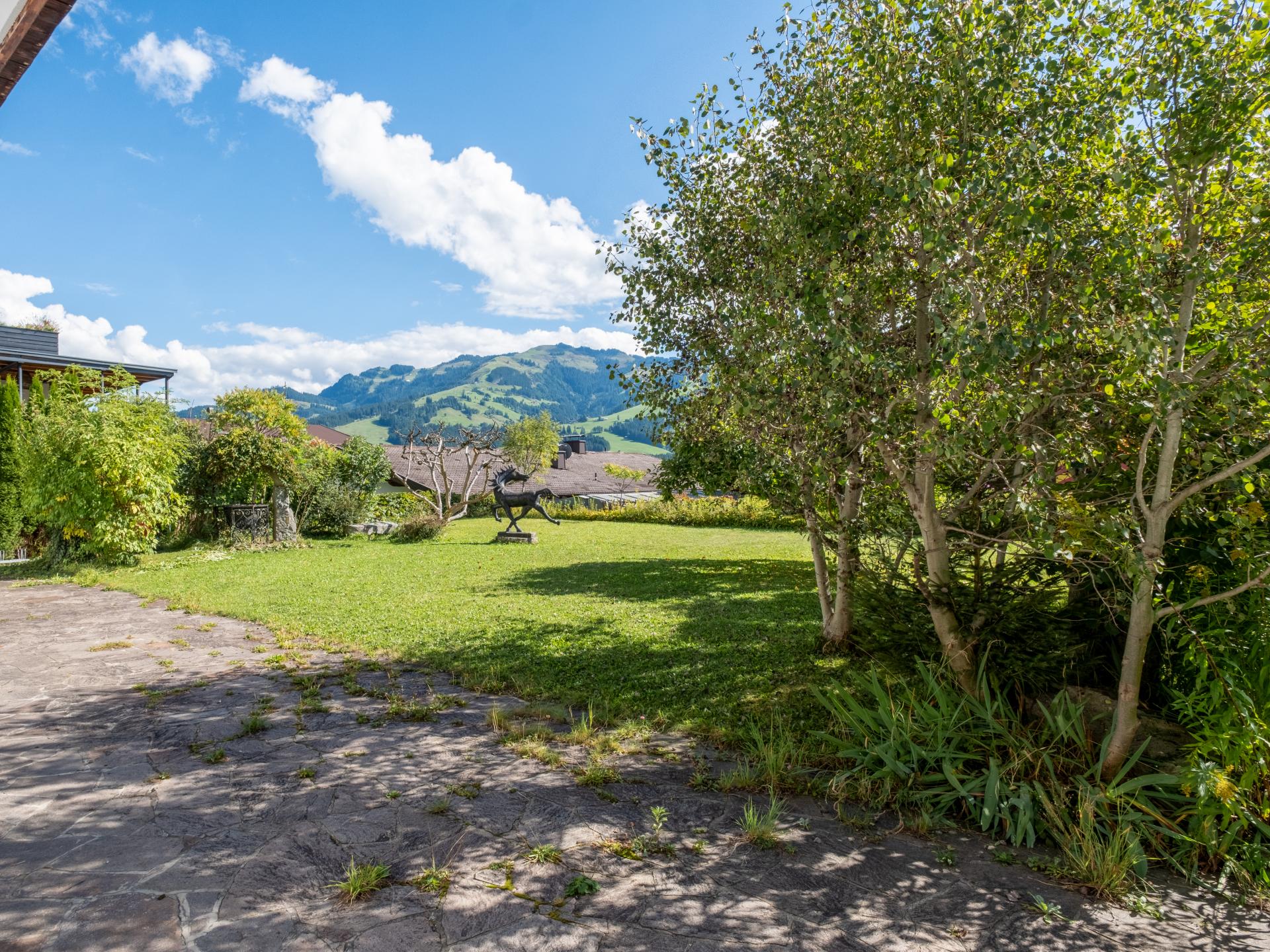 Ruim appartement in Kirchberg met uitzicht, vlakbij de skipiste - foto 9