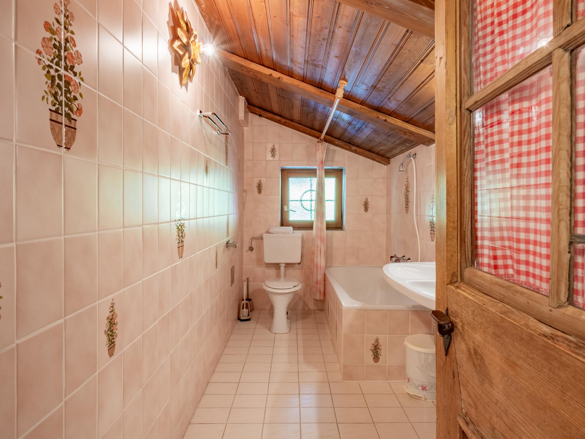 Ruim appartement in Kirchberg met uitzicht, vlakbij de skipiste - foto 24