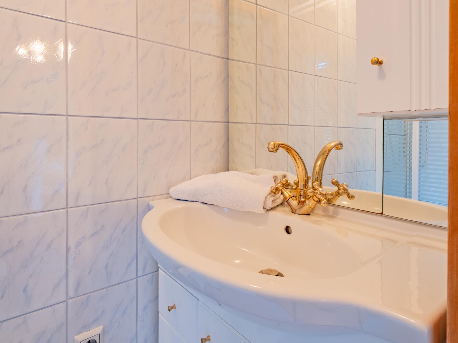Ruim appartement in Kirchberg met uitzicht, vlakbij de skipiste - foto 16