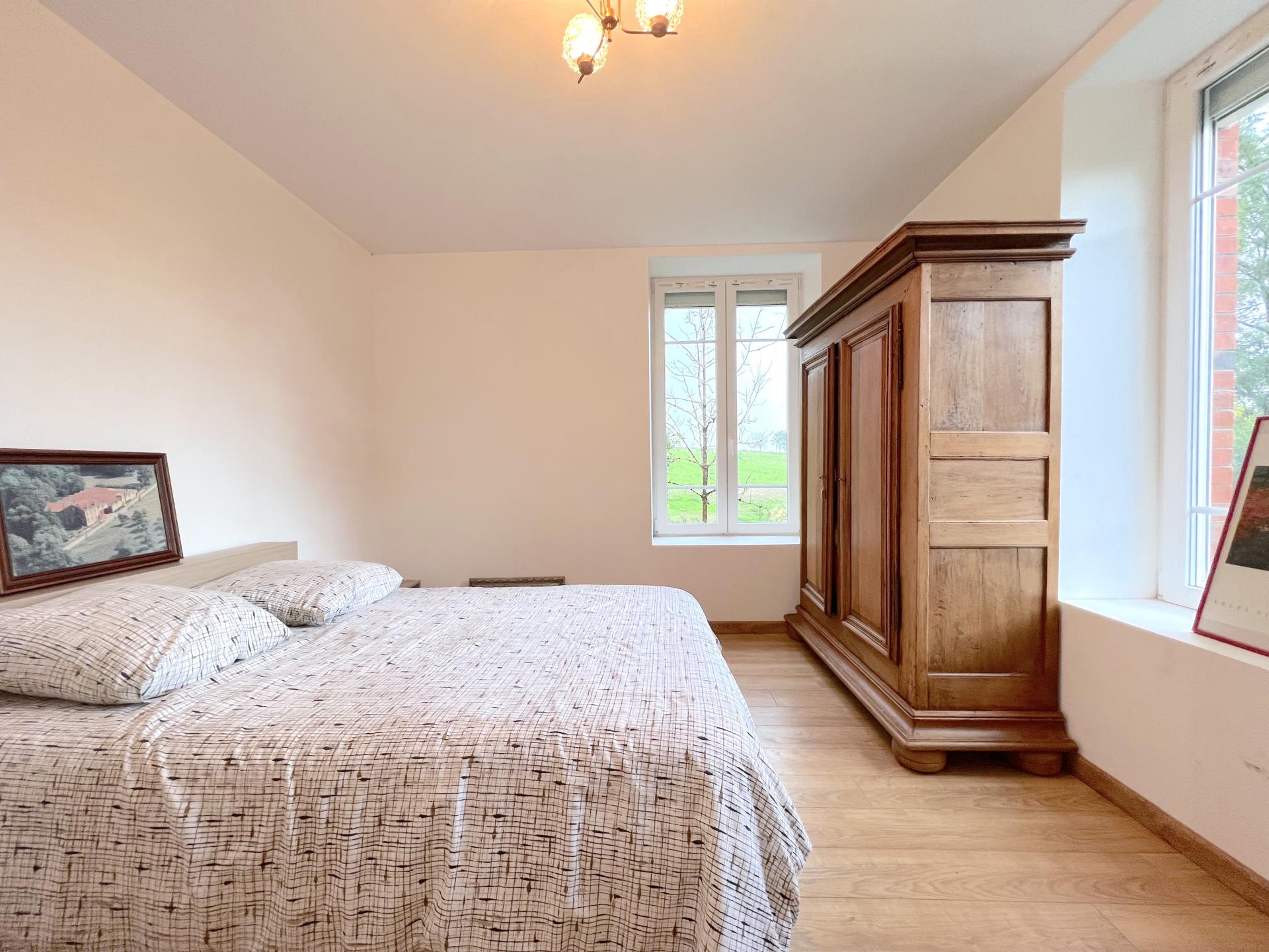 15-persoons vrijstaand vakantiehuis in Saint-Menges - foto 4