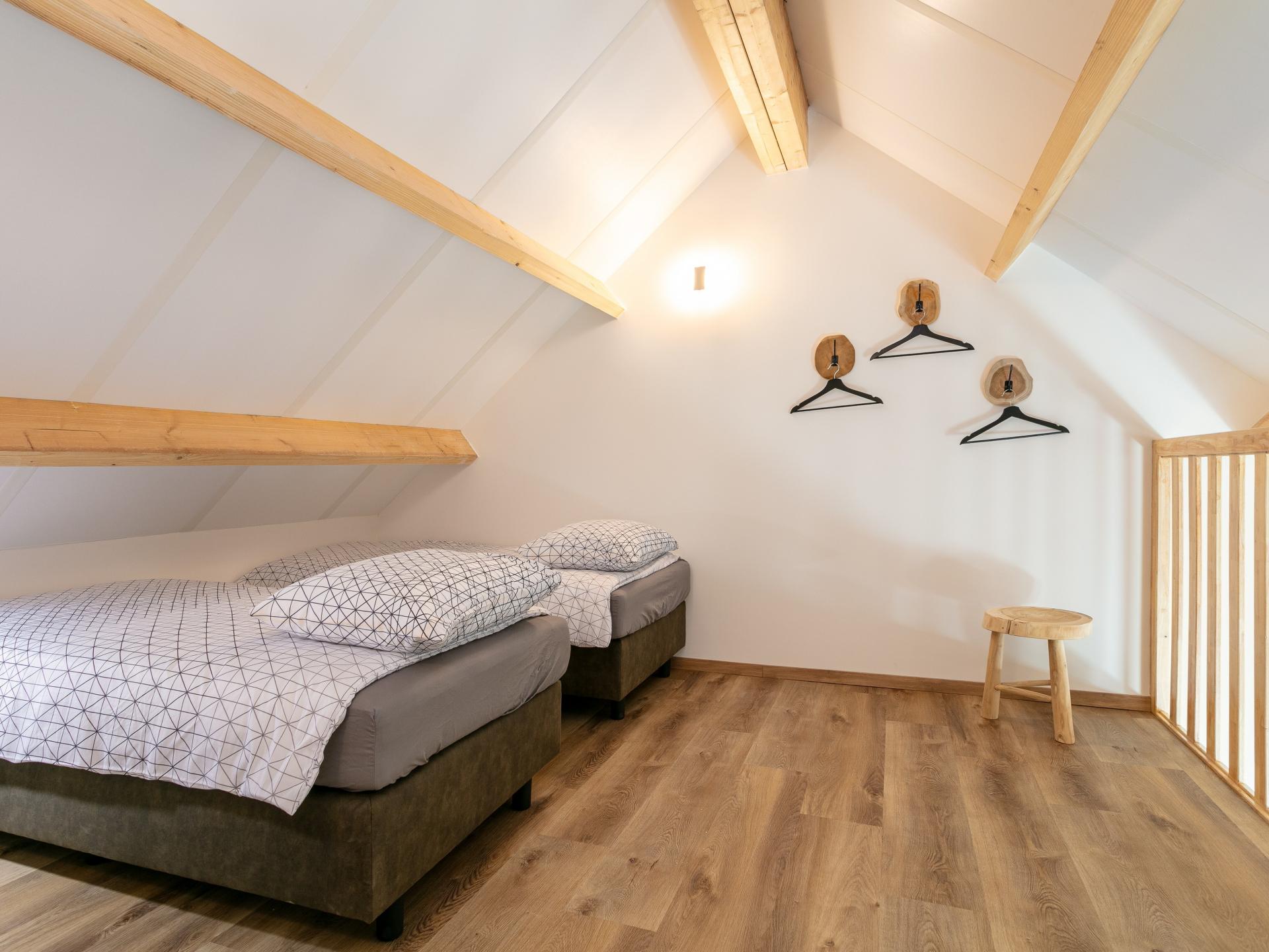 Gerenoveerde Kempische hoeve met privé binnenzwembad voor 20 personen - foto 67