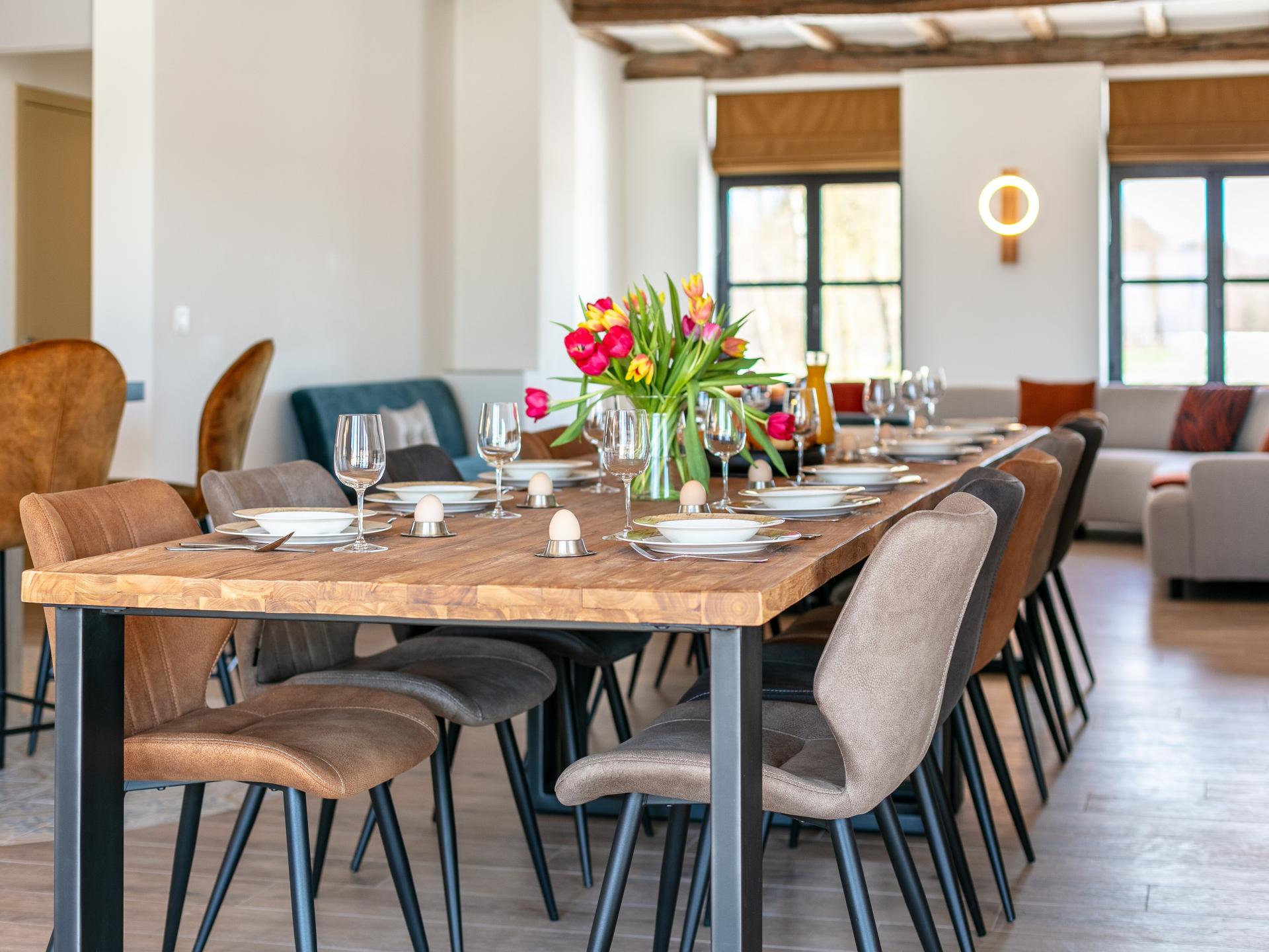 Gerenoveerde Kempische hoeve met privé binnenzwembad voor 20 personen - foto 40