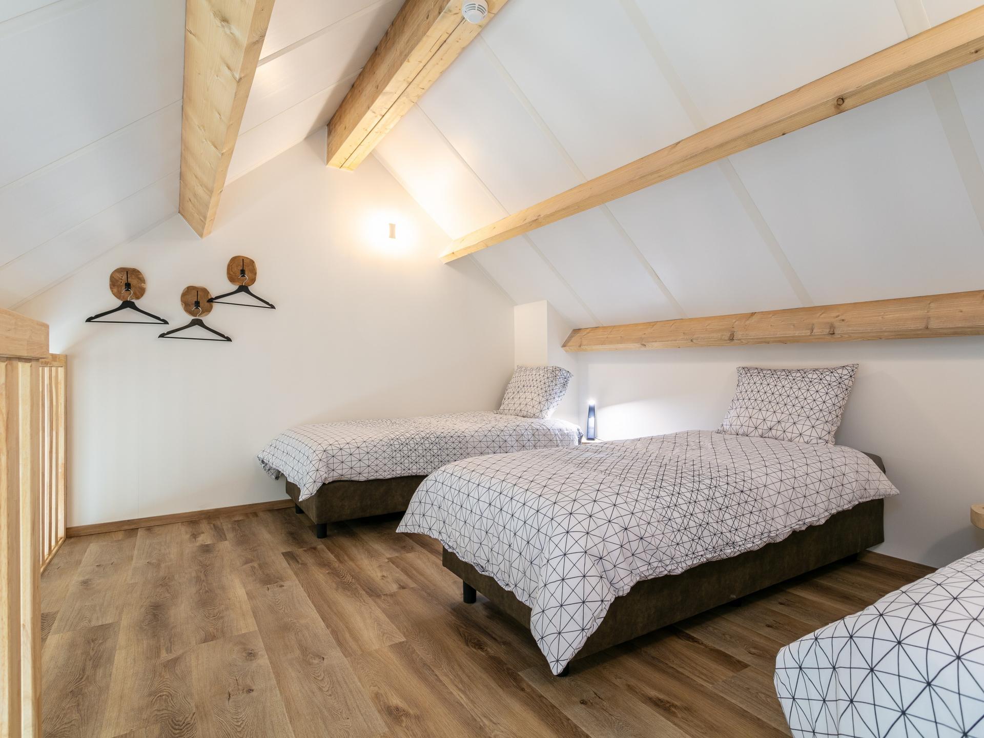 Gerenoveerde Kempische hoeve met privé binnenzwembad voor 20 personen - foto 56