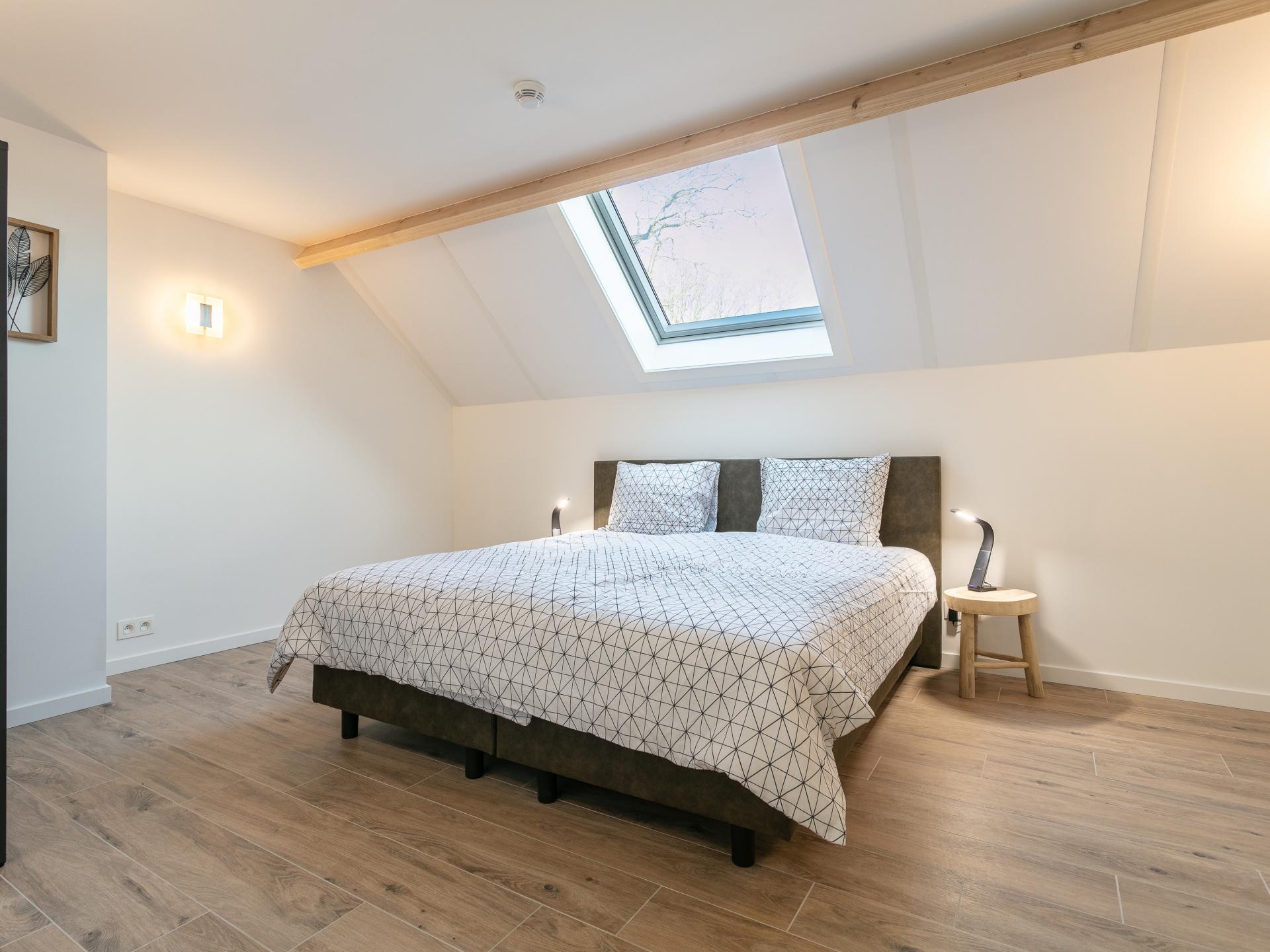 Gerenoveerde Kempische hoeve met privé binnenzwembad voor 20 personen - foto 16