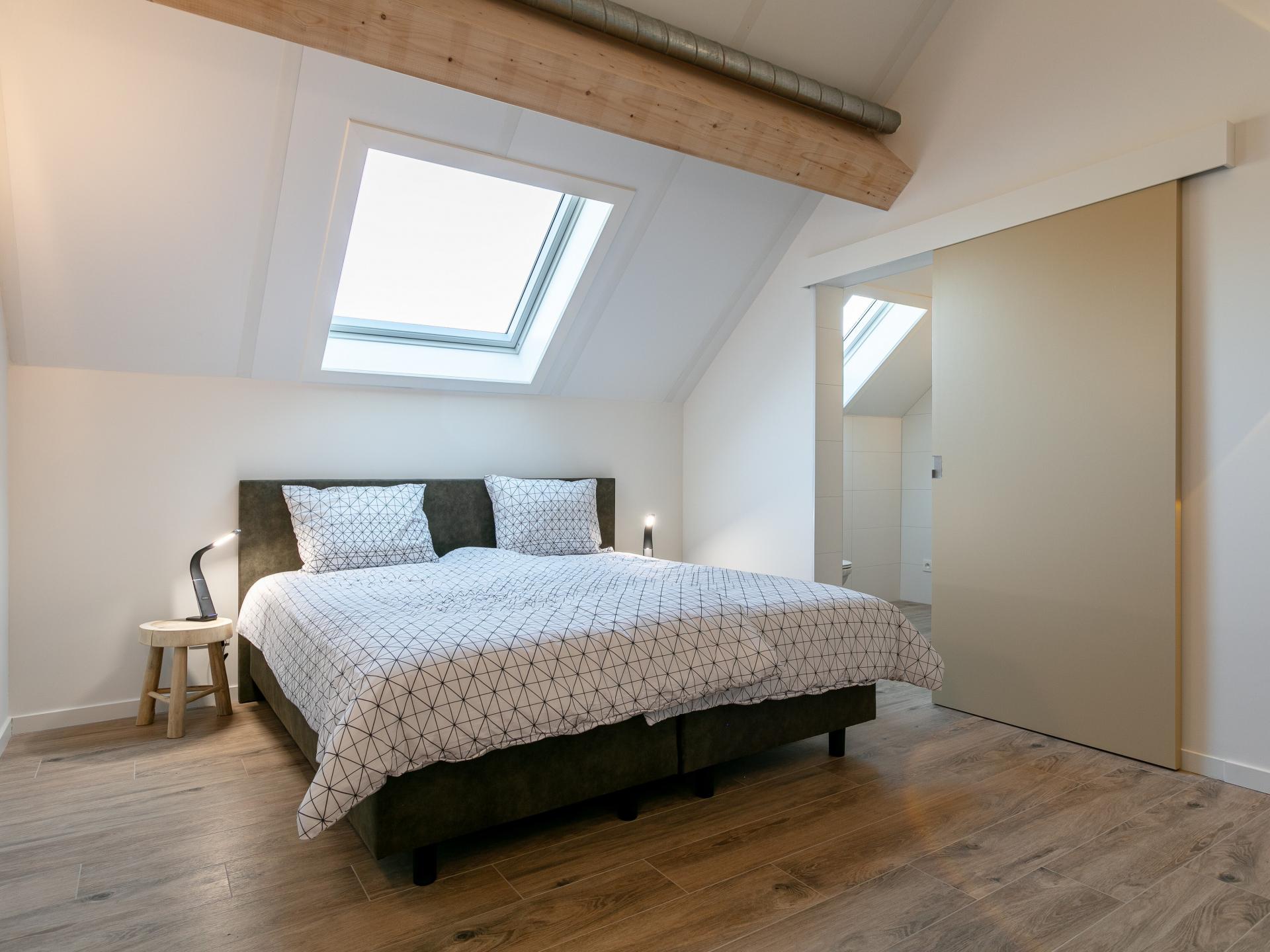 Gerenoveerde Kempische hoeve met privé binnenzwembad voor 20 personen - foto 59