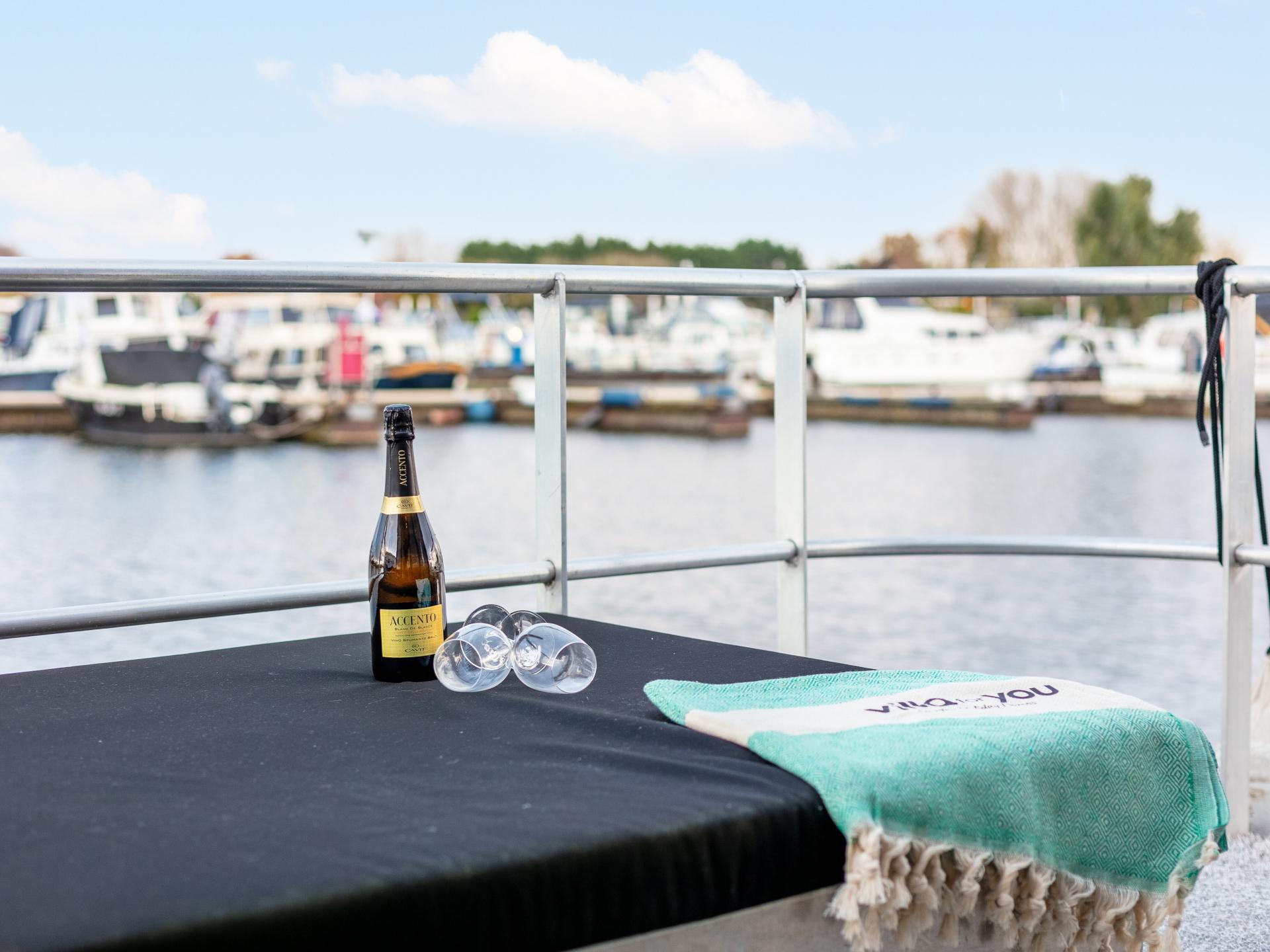 Sfeervolle huisboot voor 2 personen op de Zandmeren in Kerkdriel - foto 17