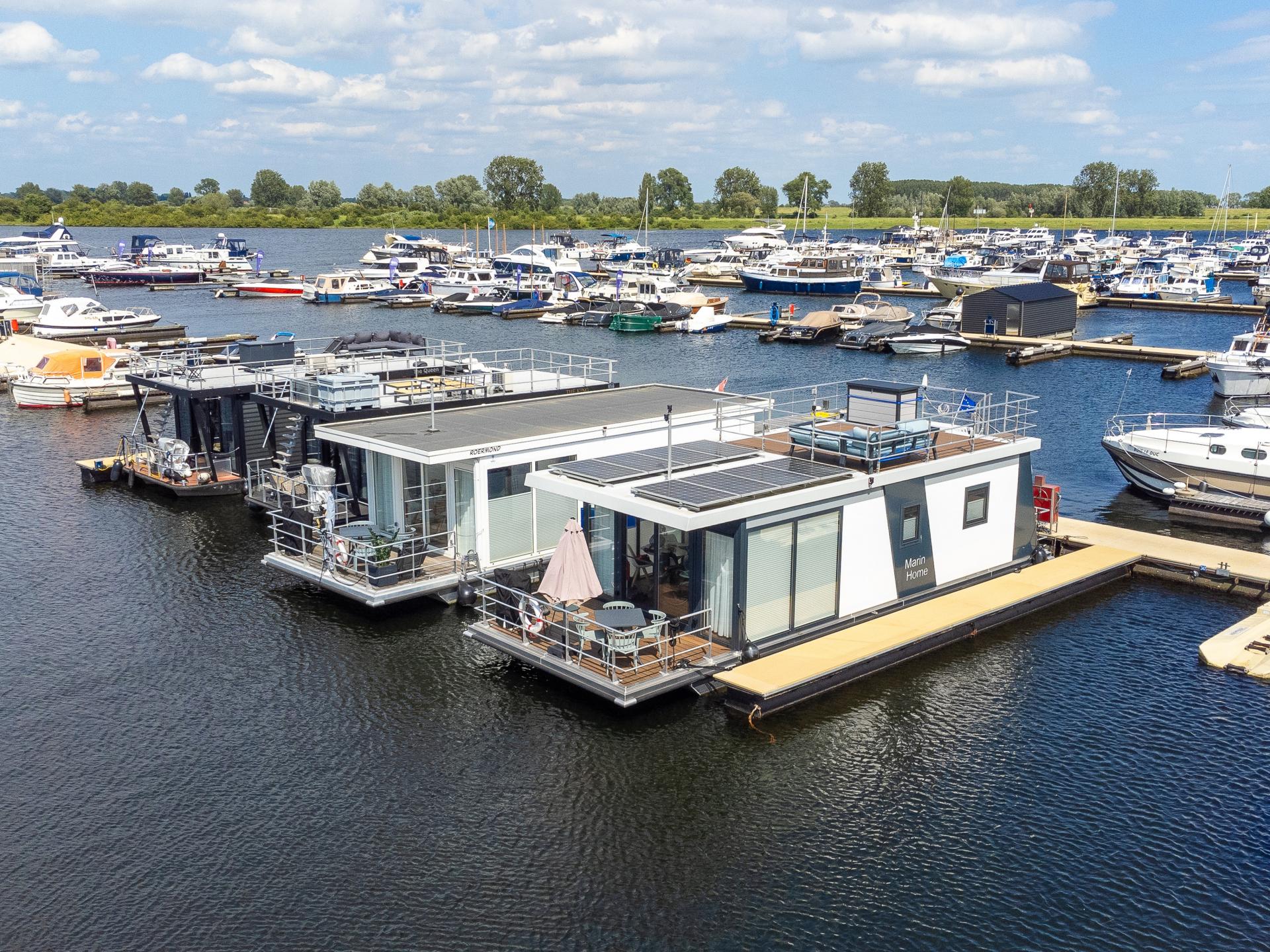 Woonboot met dakterras in schilderachtige haven van Kerkdriel - foto 2