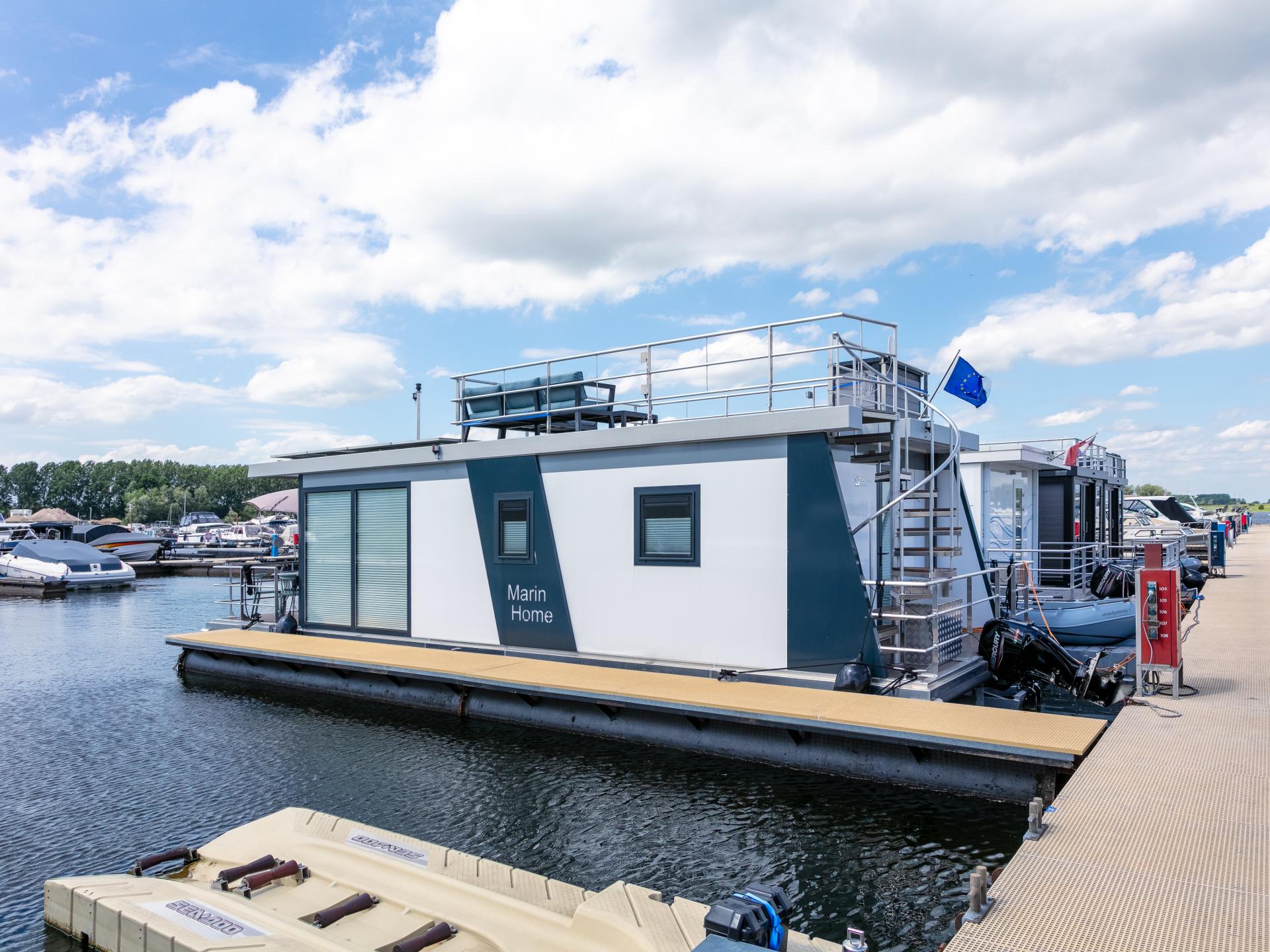 Woonboot met dakterras in schilderachtige haven van Kerkdriel - foto 29