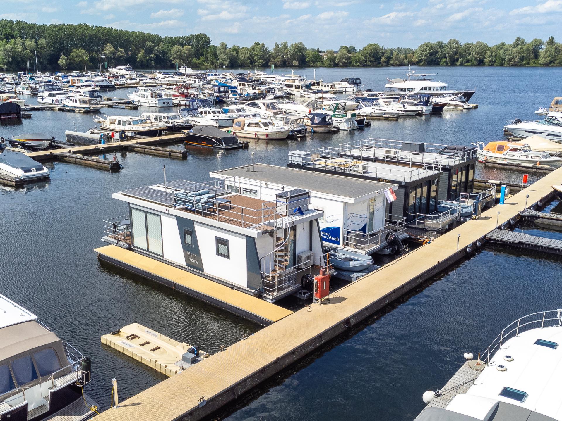 Woonboot met dakterras in schilderachtige haven van Kerkdriel - foto 34